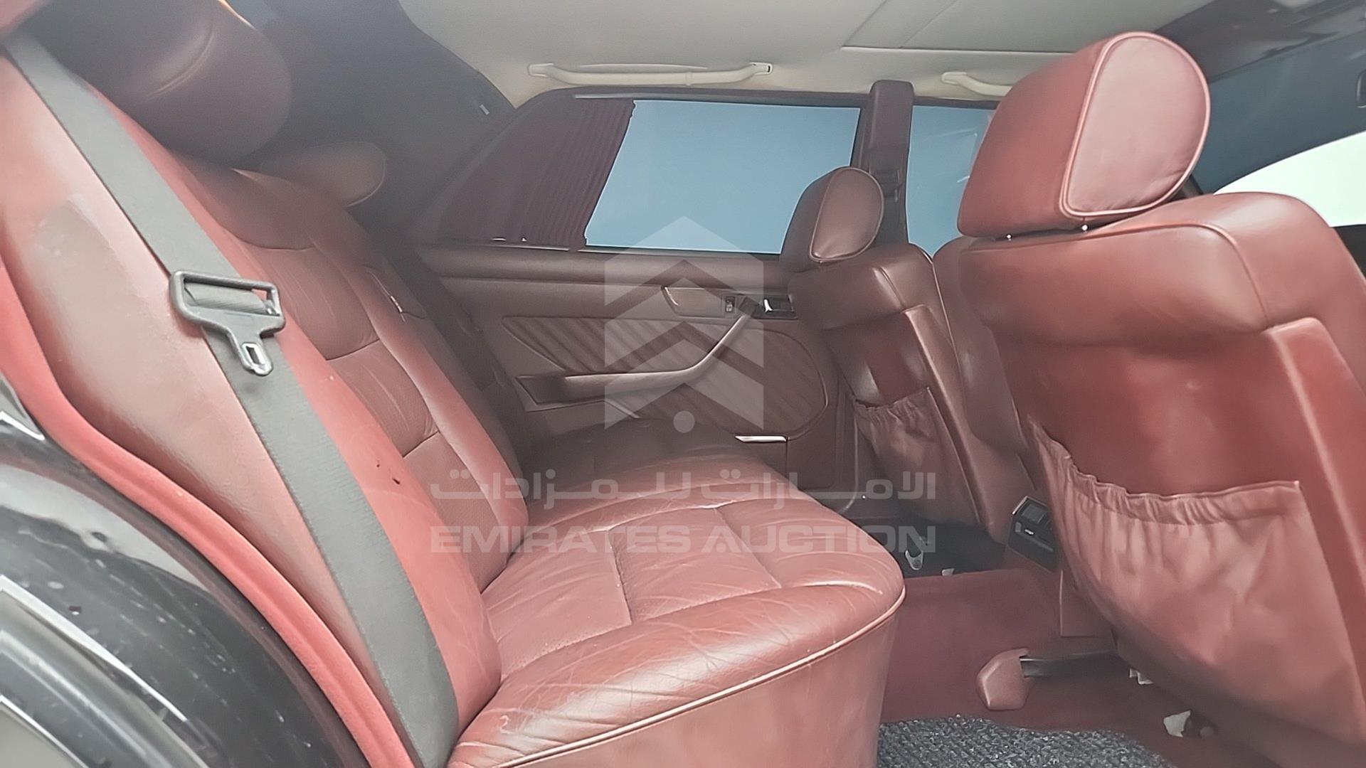 1989 MERCEDES SEL 300 VIN: WDBCA25E2KA466194