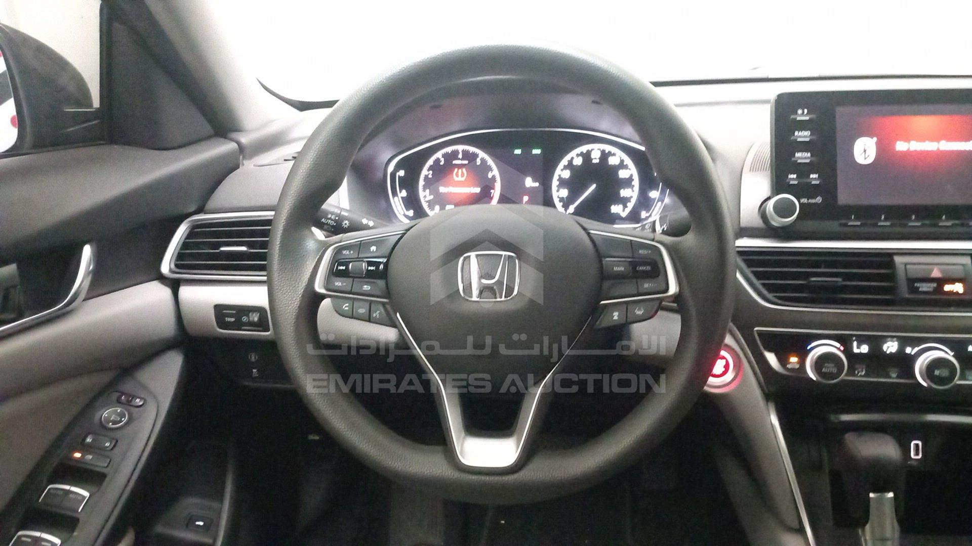 2019 HONDA ACCORD VIN: 1HGCV1F10KA077048