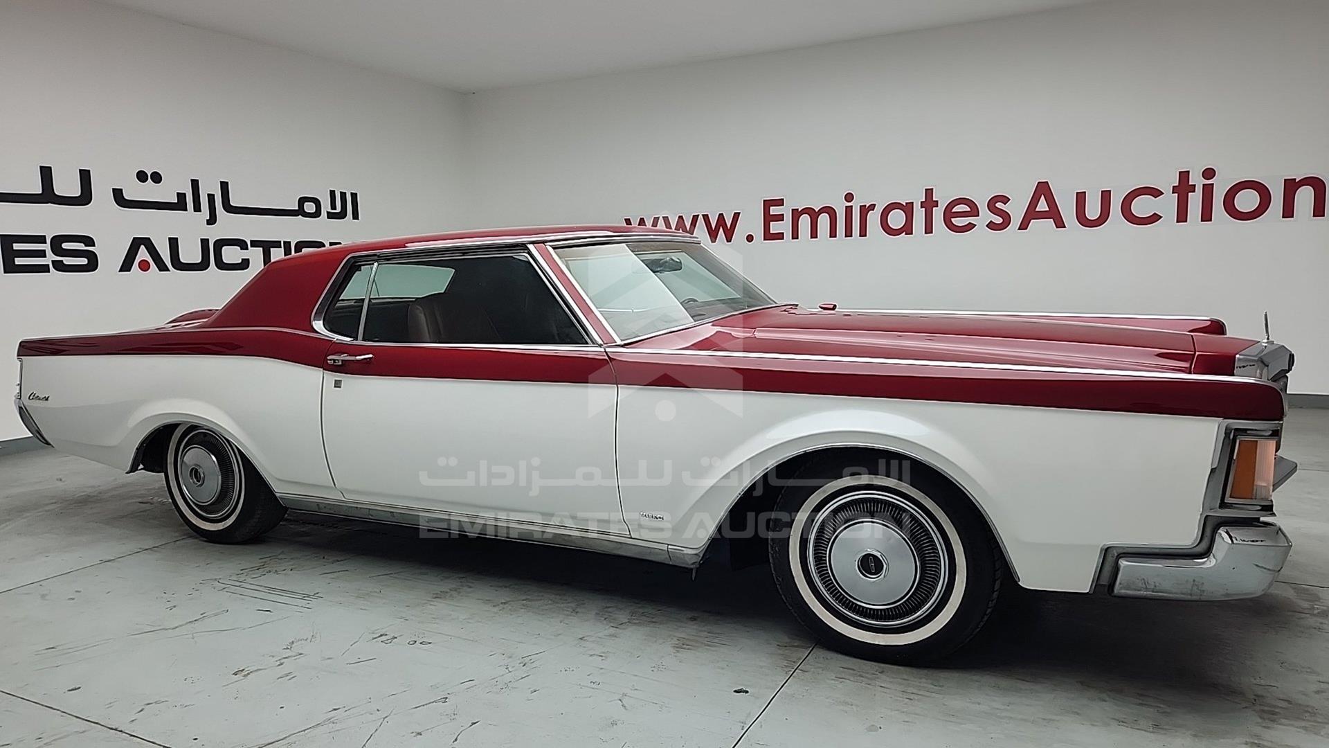 1971 LINCOLN CONTINENTAL VIN: 1Y89A818105