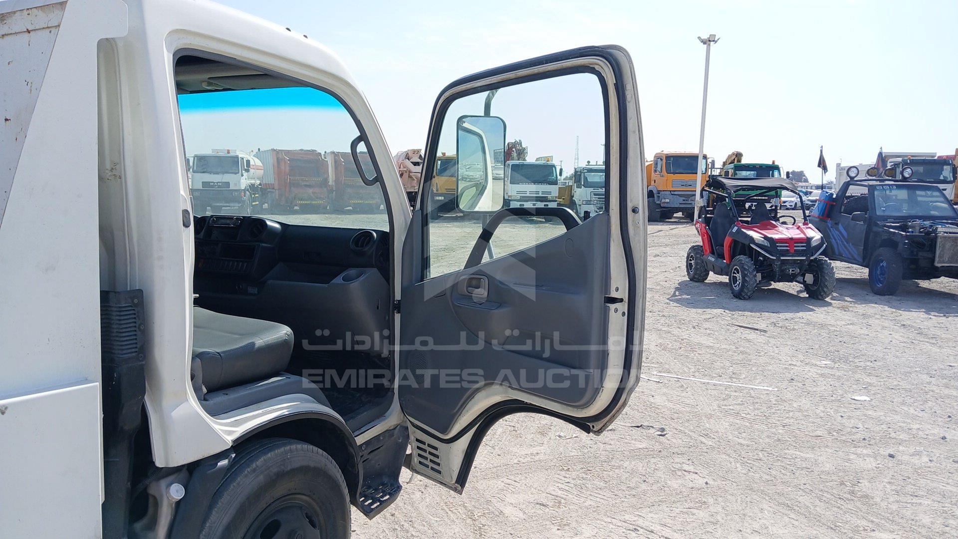 2018 HINO 300 VIN: JHHACJ4H6JK003537
