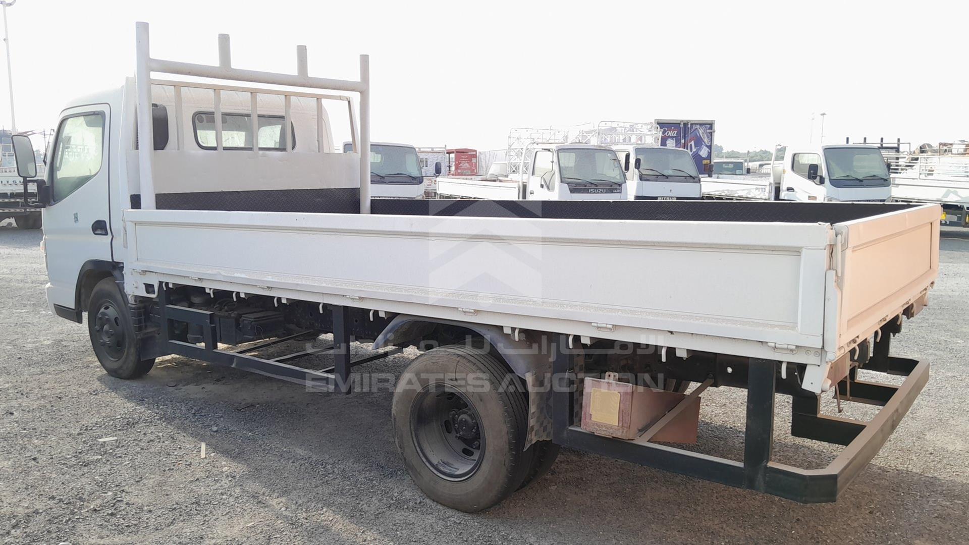 2005 MITSUBISHI CANTER VIN: JL7BCE1J15K005372