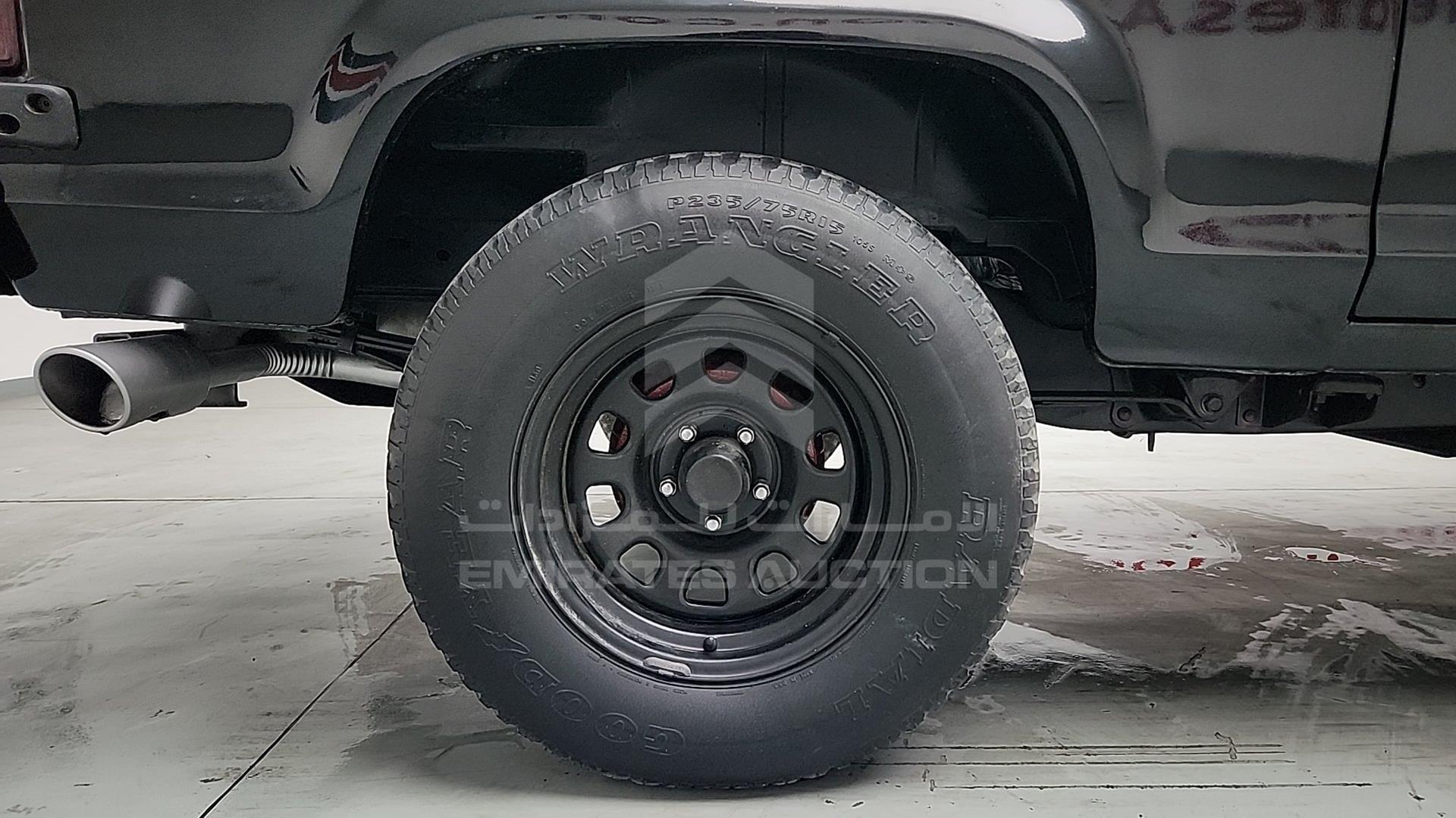 1987 FORD BRONCO VIN: 1FMCU14T7HUC04015