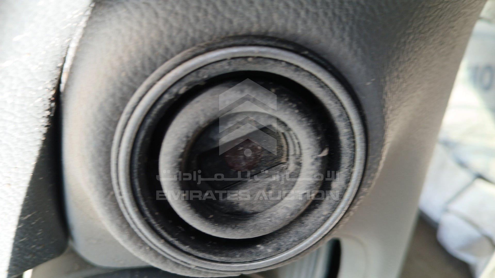 2002 MERCEDES 500 SLC VIN: WDB2304751F005893