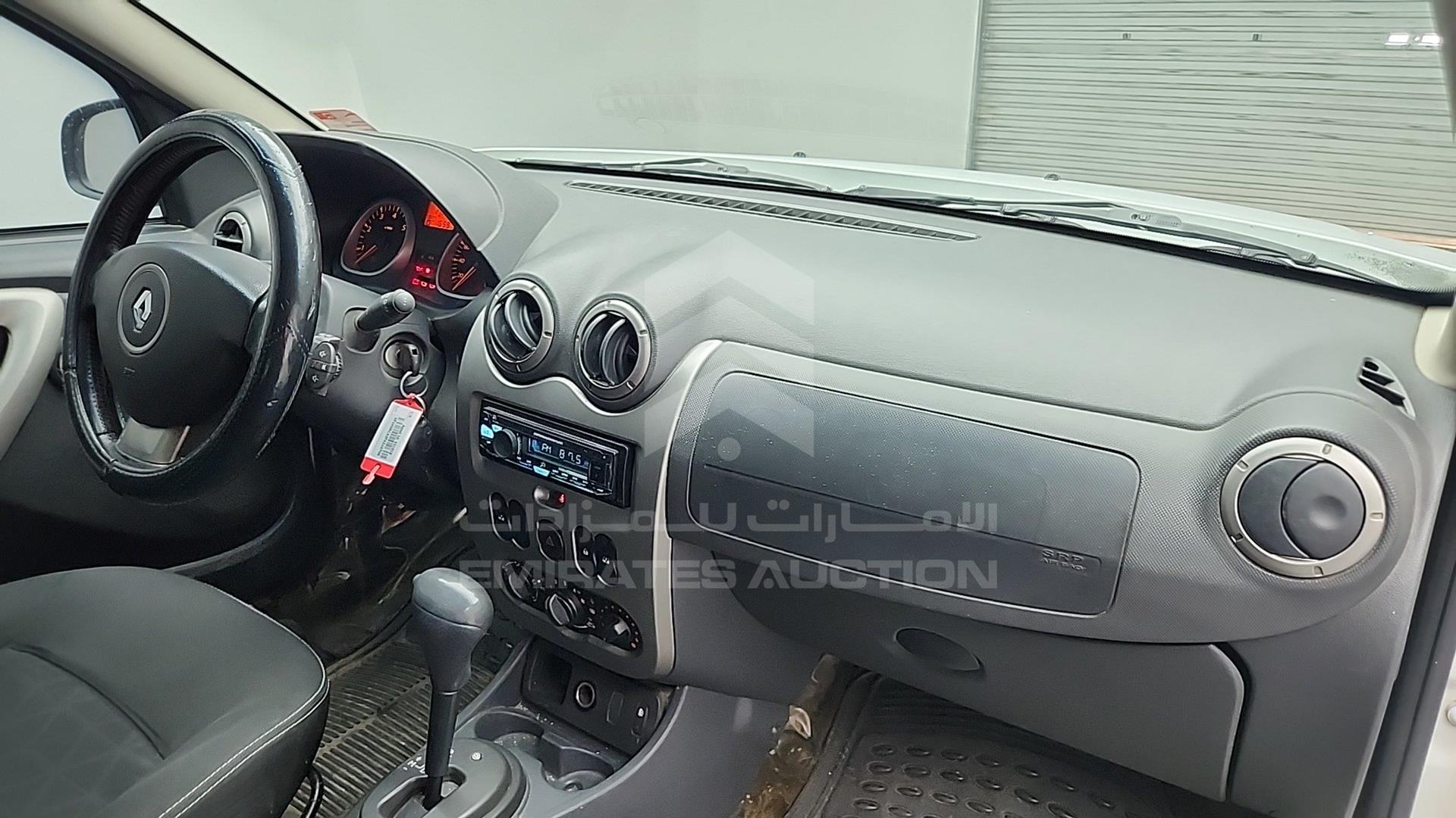 2015 RENAULT DUSTER VIN: VF1HSRCA3FA510706