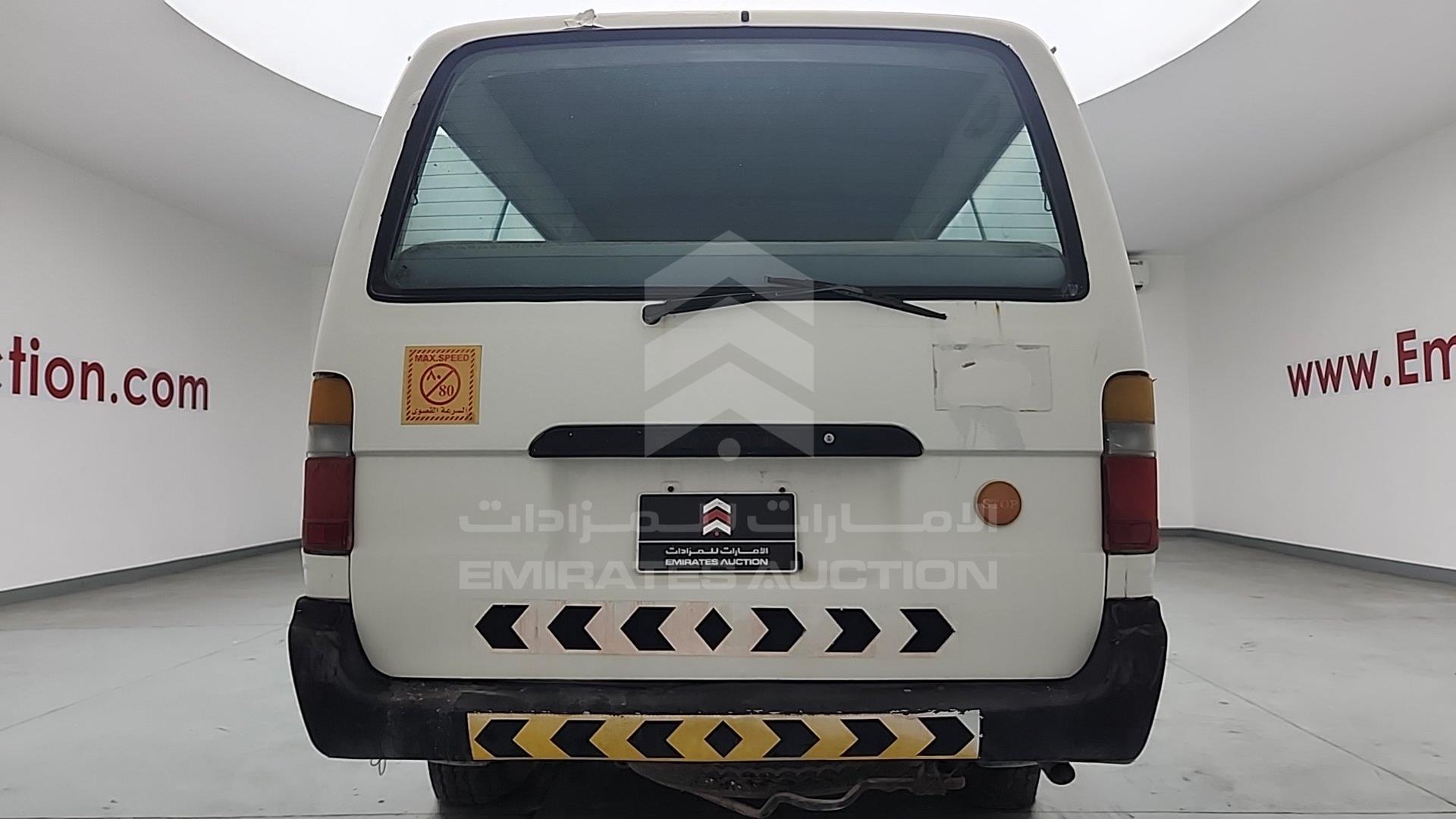 2003 TOYOTA HIACE VIN: JTCFR119337011416