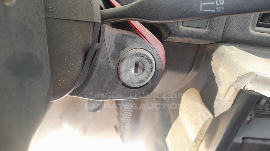 2001 Daihatsu Rocky — Keys — Photo 4