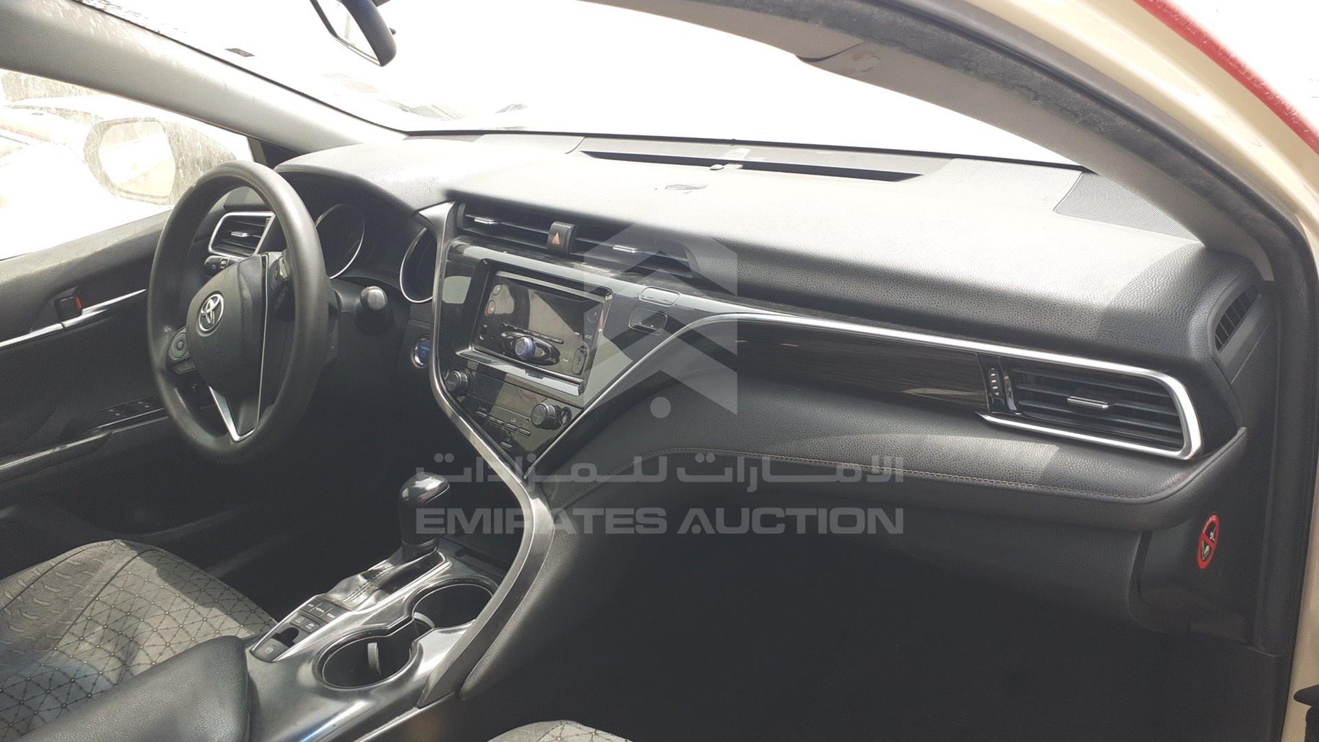 2018 TOYOTA CAMRY VIN: JTNB29HK4J3012094