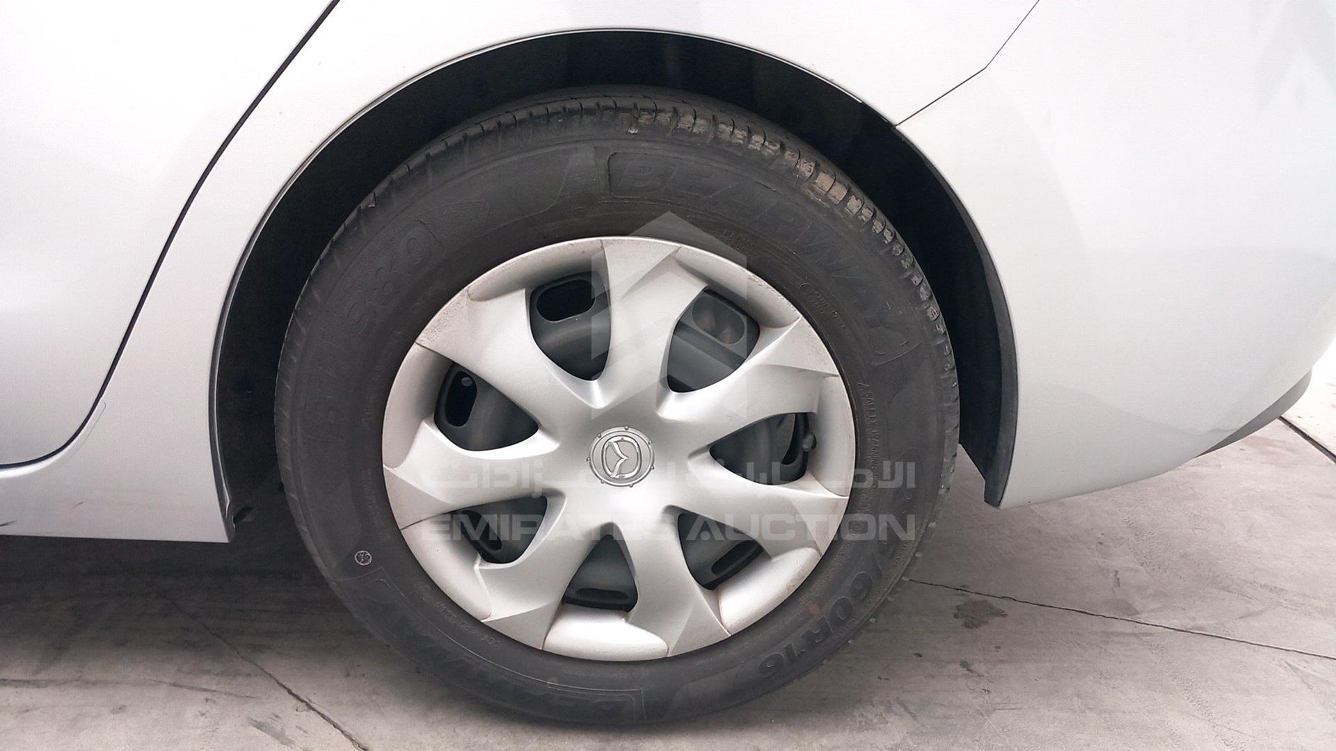 2019 MAZDA 3 VIN: JM7BN1SZ2K1242688
