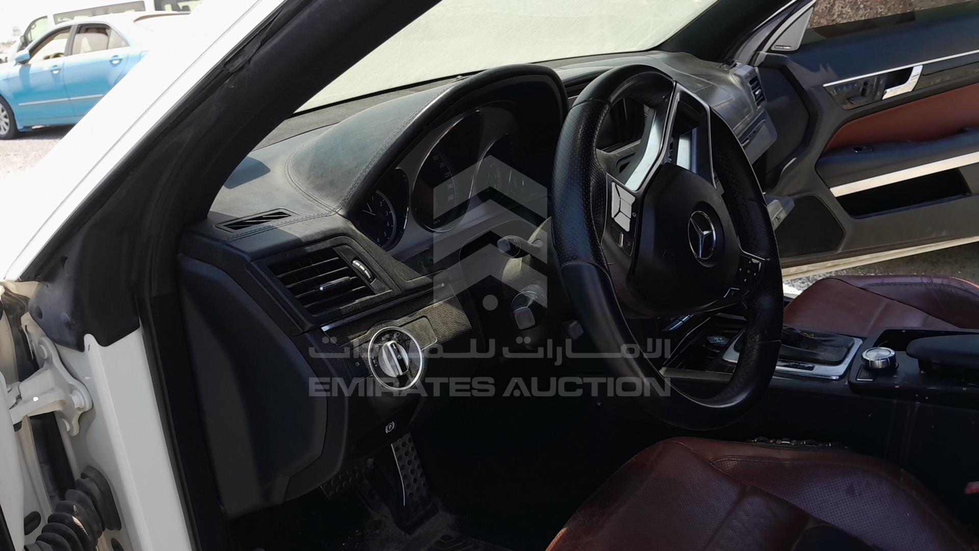2013 MERCEDES E 350 VIN: WDDKJ5KB1DF204283