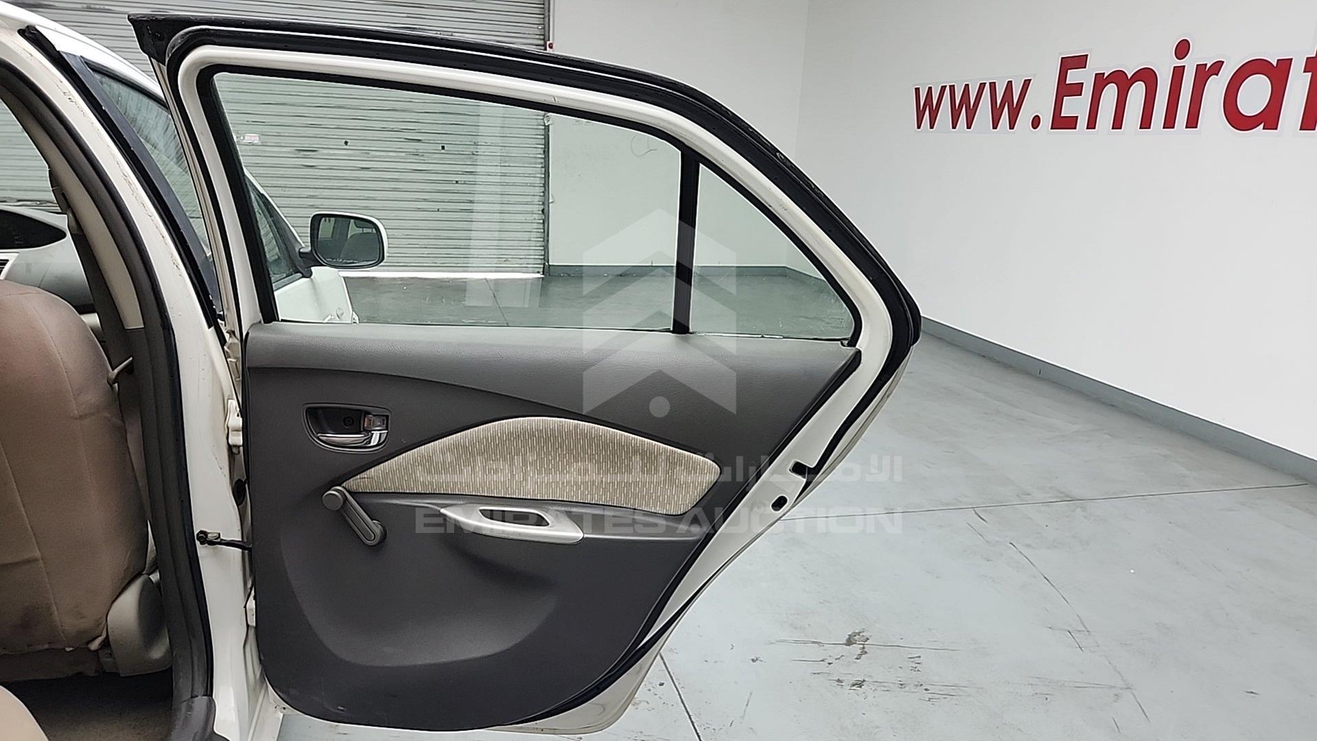 2009 TOYOTA YARIS VIN: JTDBW923394025791
