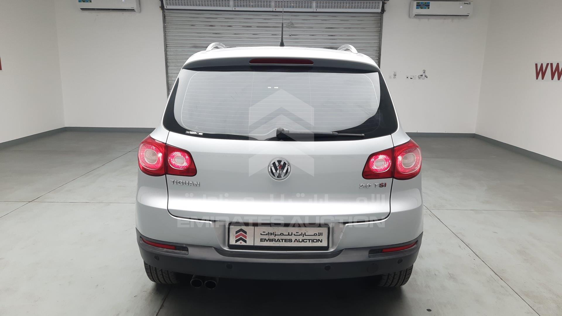 2009 VOLKSWAGEN TIGUAN VIN: WVGCE15N29W069870