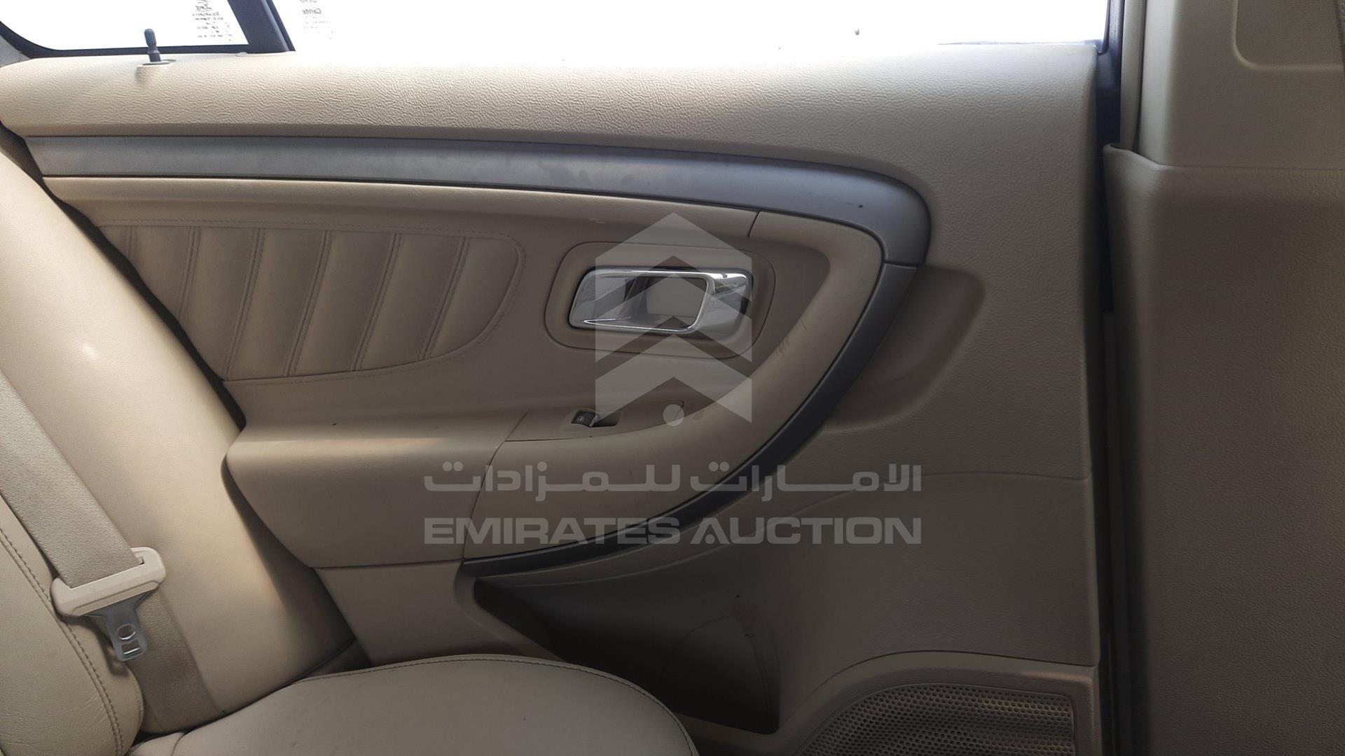 2013 FORD TAURUS VIN: 1FAHP2E83DG211429