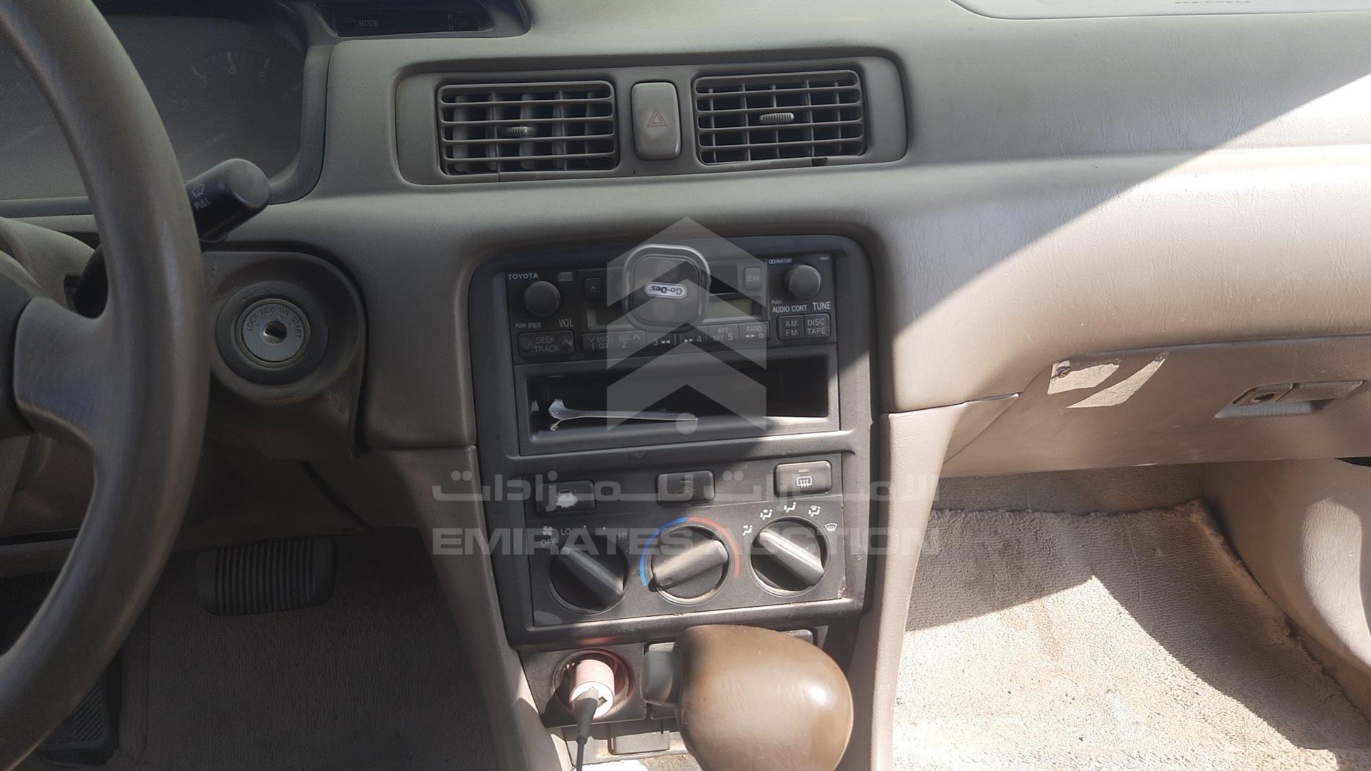 2001 TOYOTA CAMRY VIN: 4T1BG22K91U101820