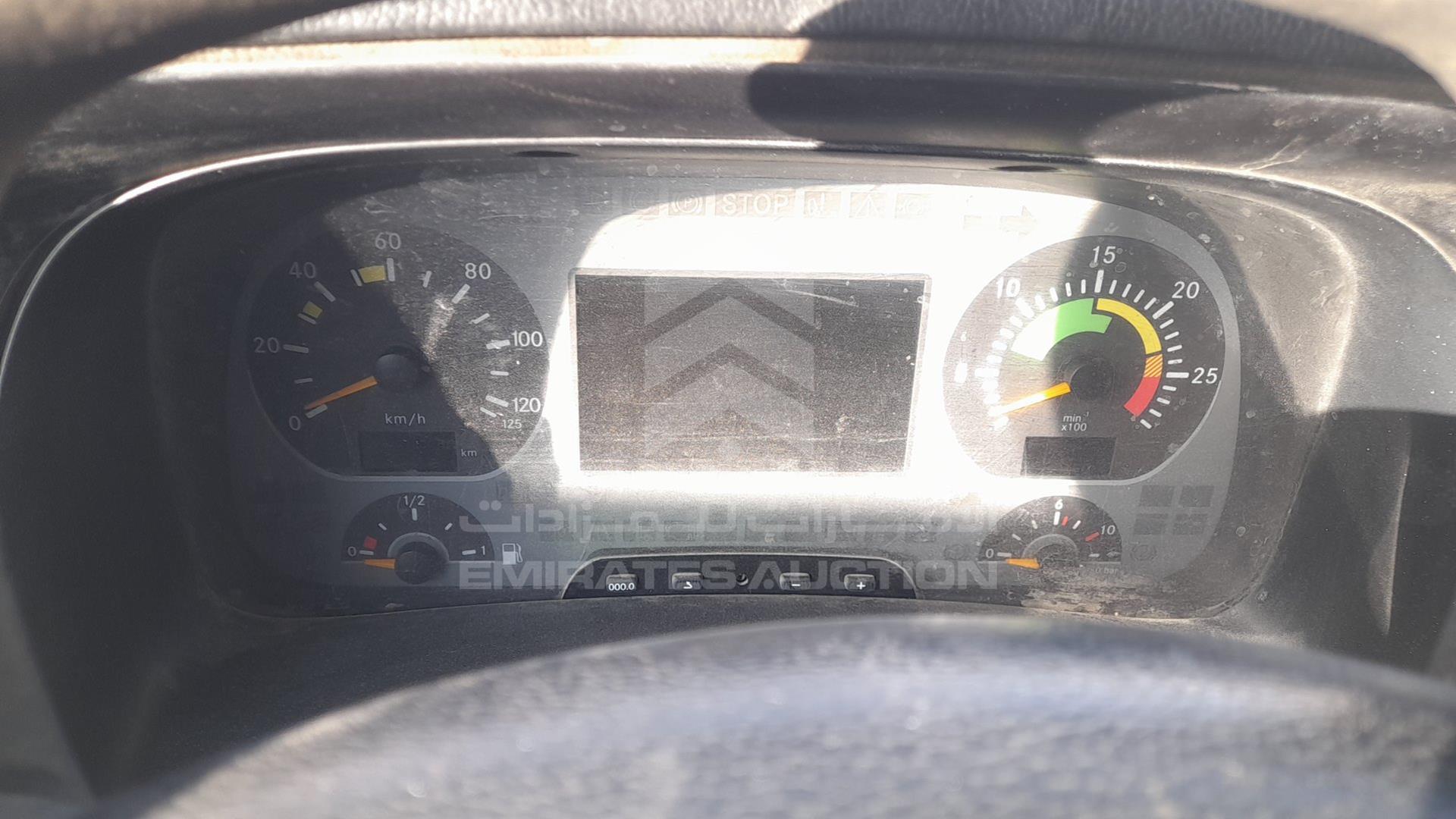 2008 MERCEDES ACTROS VIN: WDAKHCAA08L280333