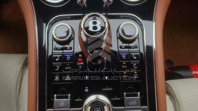 SCBDA3ZG8LC083991 Auction: EmiratesAuction Lot: 418778 SCBDA3ZG8LC083991 Bentley Continental 2020 ORANGE Photo 38