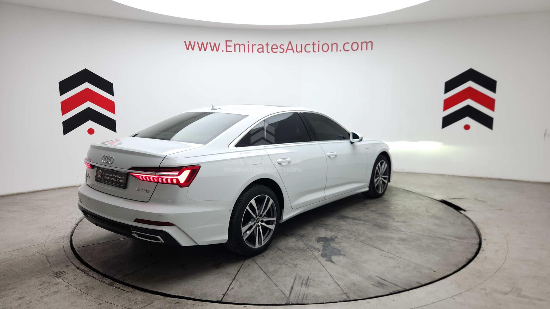 2023 AUDI A6 VIN: WAUZZZF2XPN010104