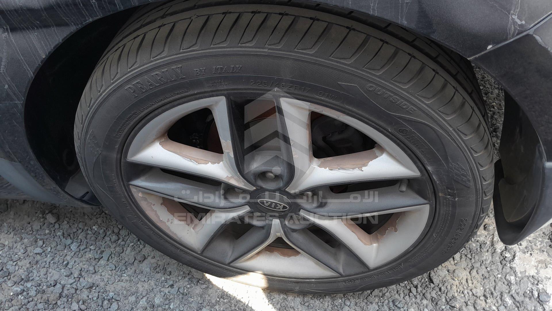 2011 KIA CERATO VIN: KNAFW6124B5347426