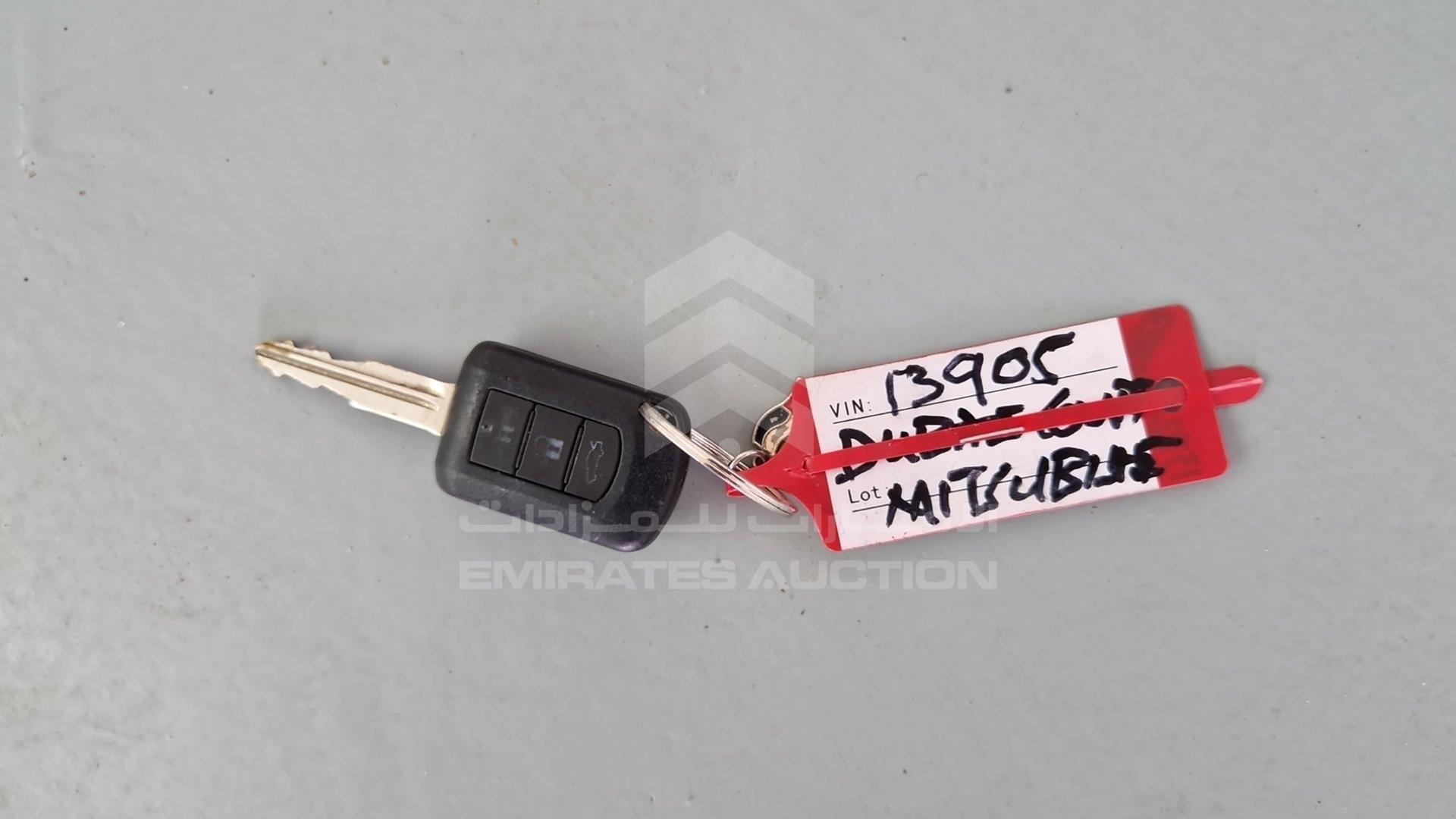 2017 MITSUBISHI LANCER EX VIN: JE3AB36U3HU713905