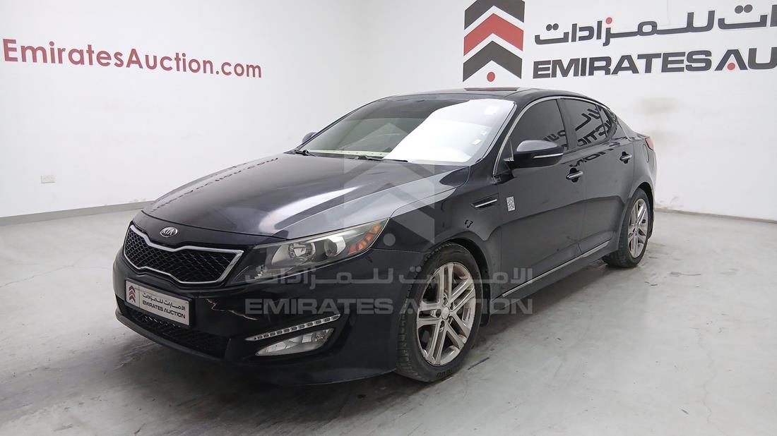 2013 Kia Optima — Front Left Angle — Photo 7