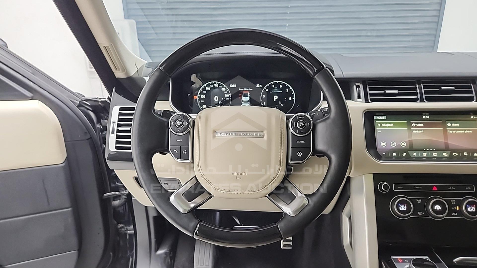2017 RANGE ROVER VOGUE VIN: SALGA2FE3HA322950
