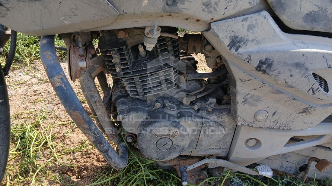 Bajaj Pulsar — Engine Bay — Photo 16