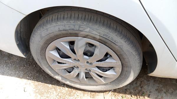 Hyundai Accent 2020 MALC741C1LM224591 Image 3