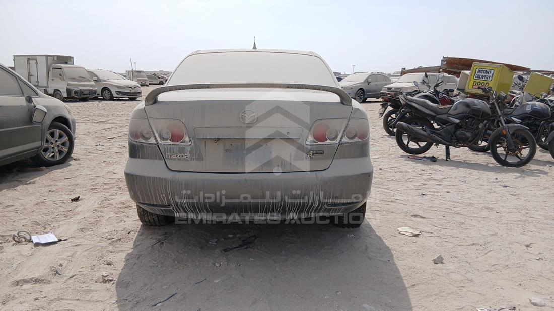 مازدا 6 2004 — الزاوية الخلفية — صورة 7