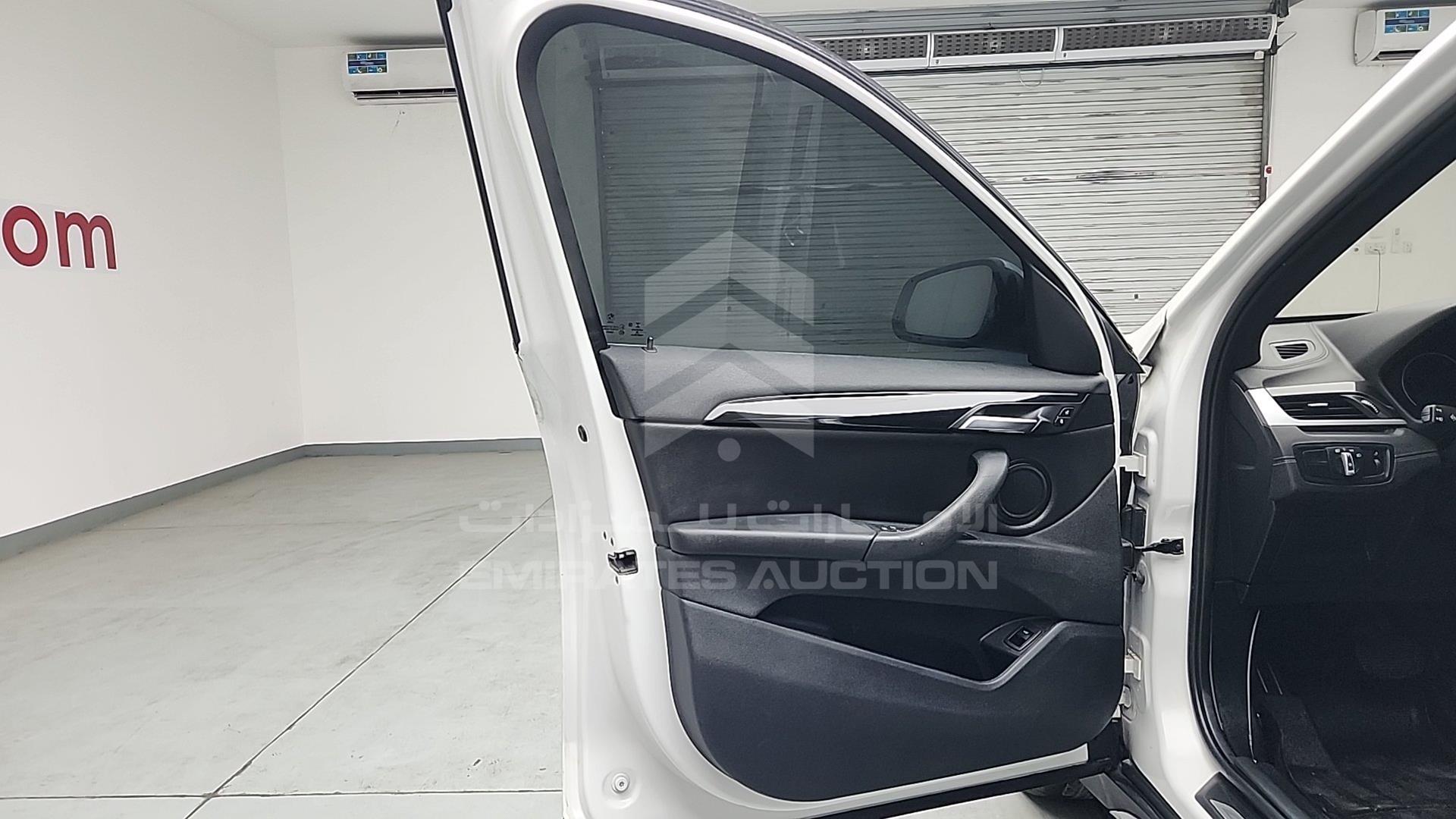 2021 BMW X1 VIN: WBXJG9C0XM5S11945