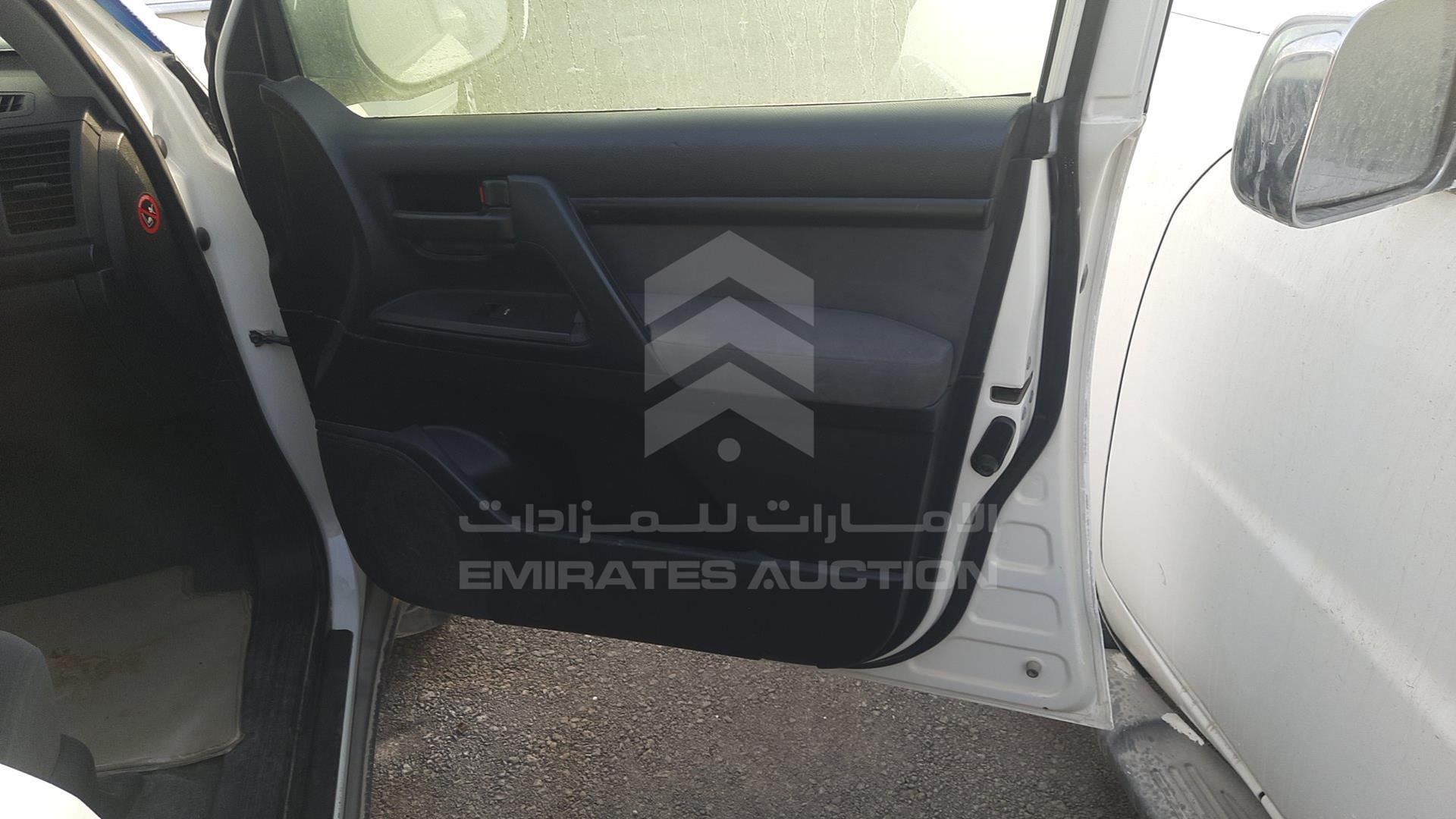 2012 TOYOTA LAND CRUISER VIN: JTMDU09J0C5057615