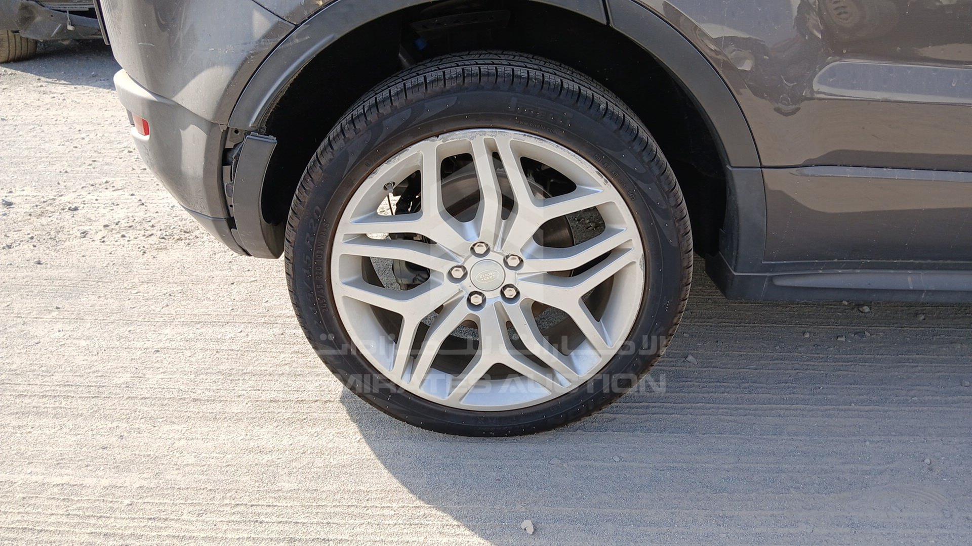 2016 RANGE ROVER EVOQUE VIN: SALVA2BG5GH095085