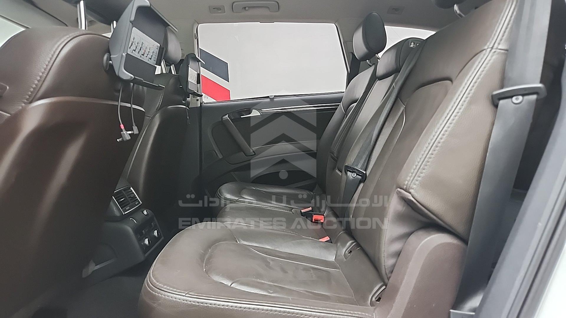 2011 AUDI Q7 VIN: WAUAGD4L6BD008768