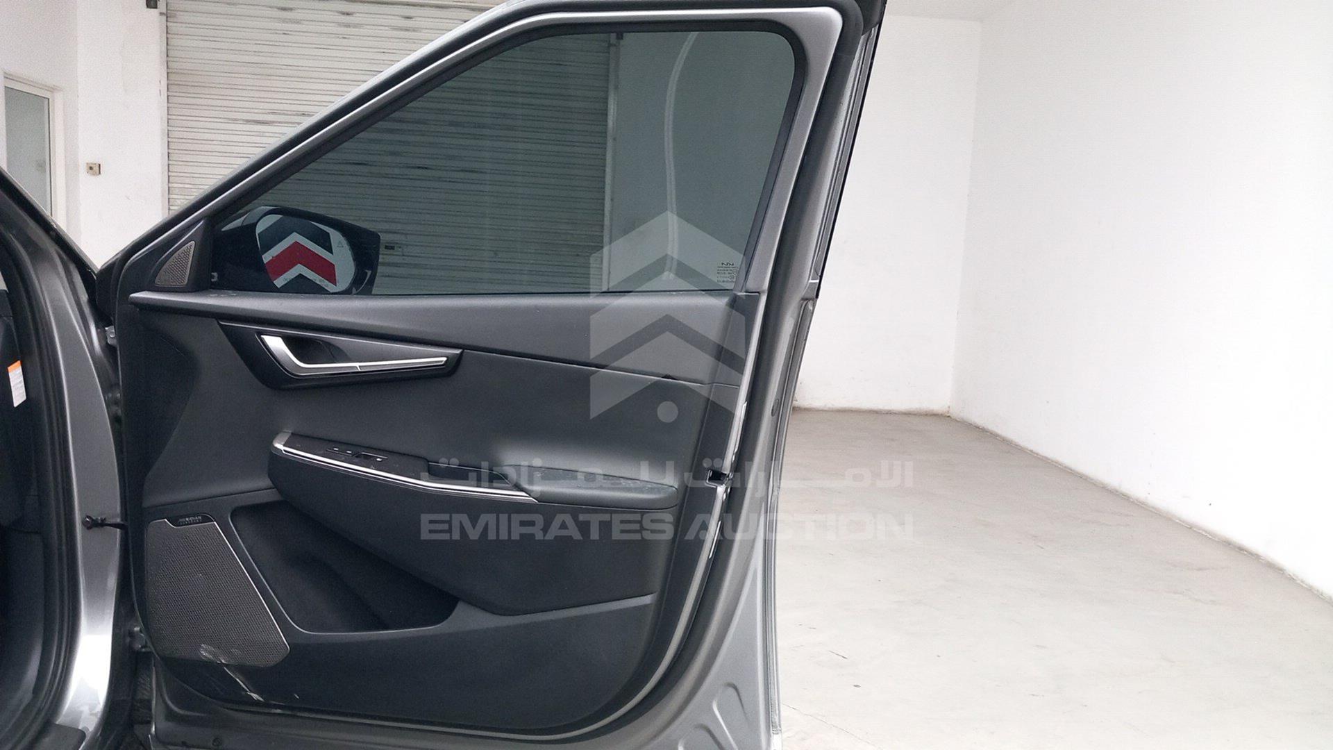 2023 KIA EV 6 VIN: KNDC34LA4P5130599