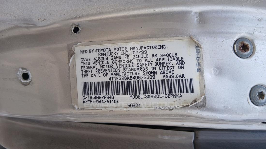 1999 Toyota Camry — VIN on Frame — Photo 2