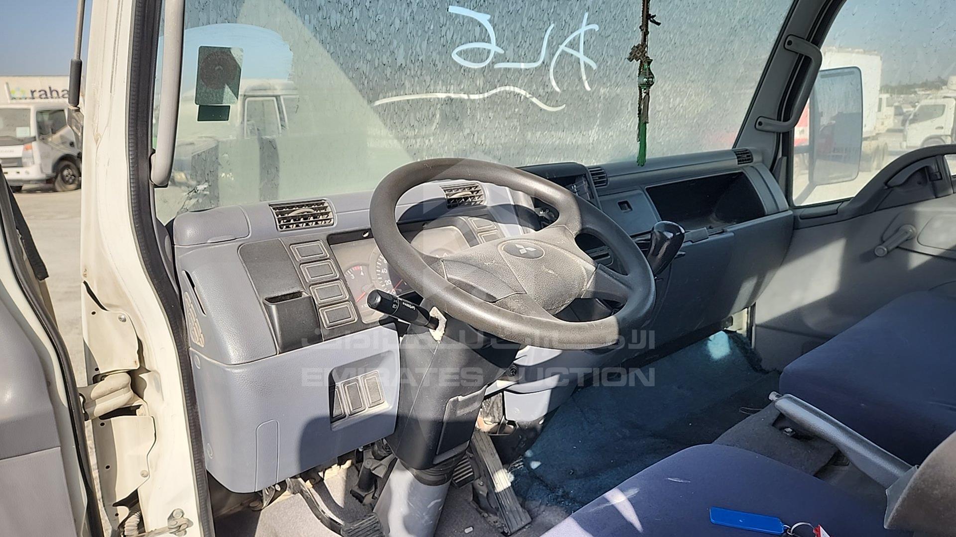 2015 MITSUBISHI CANTER VIN: JL7B6E1P2FK012134