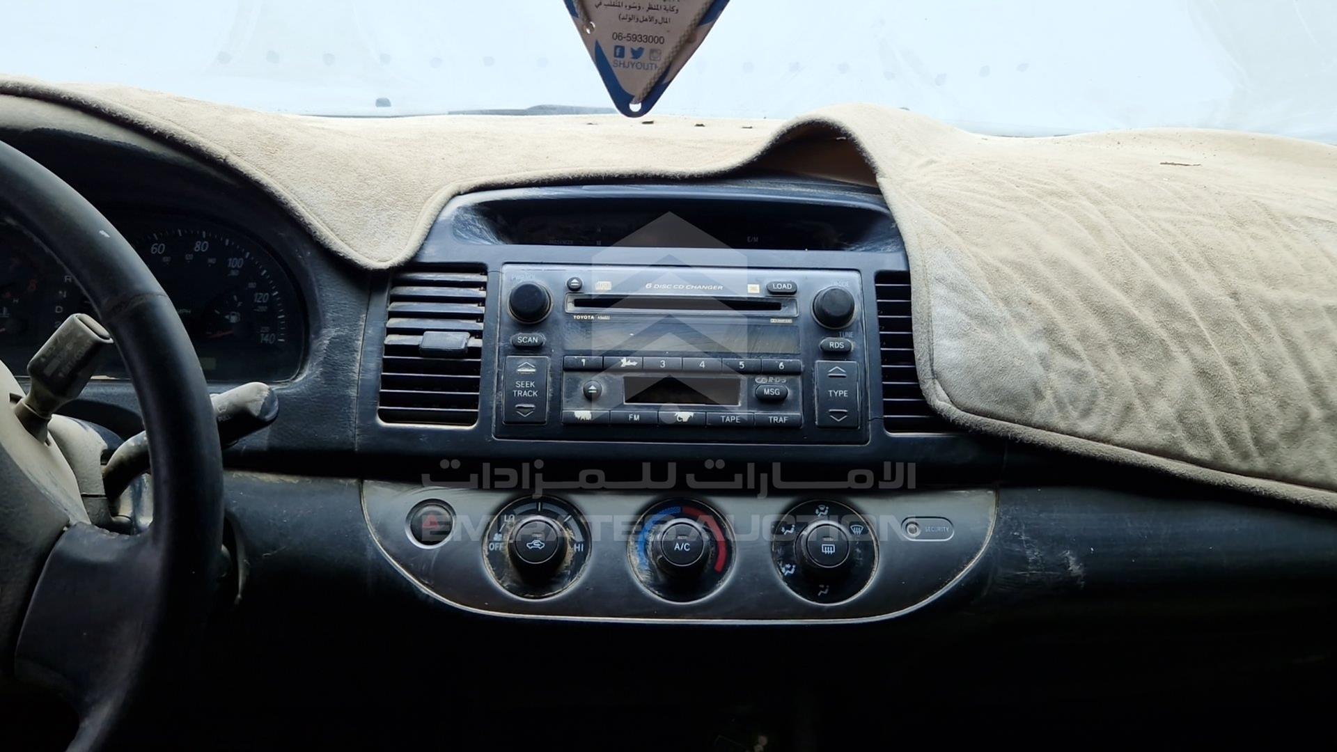 2002 TOYOTA CAMRY VIN: 4T1BF32K82U015361