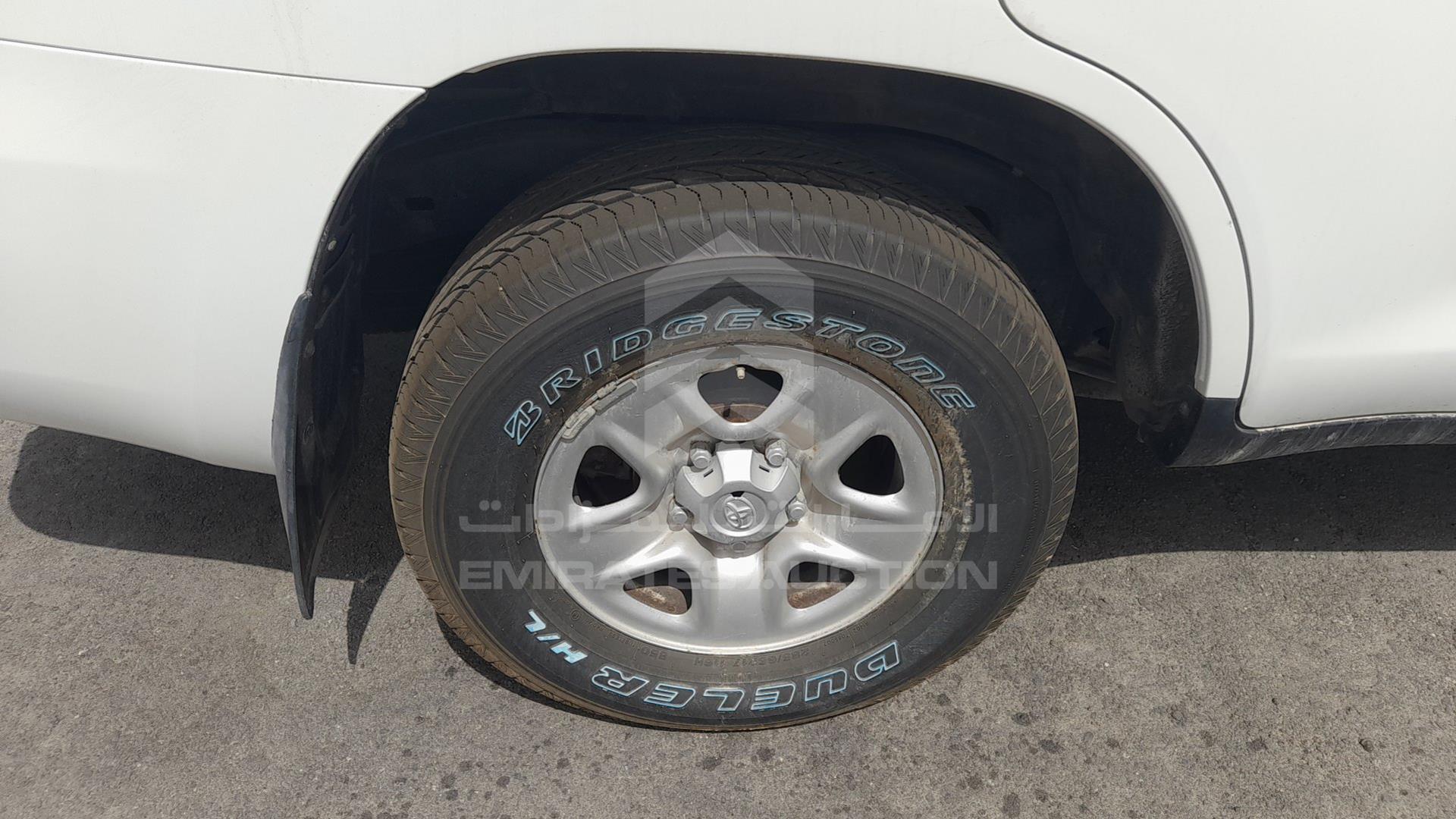 2013 TOYOTA LAND CRUISER VIN: JTMDU09J9D5074334