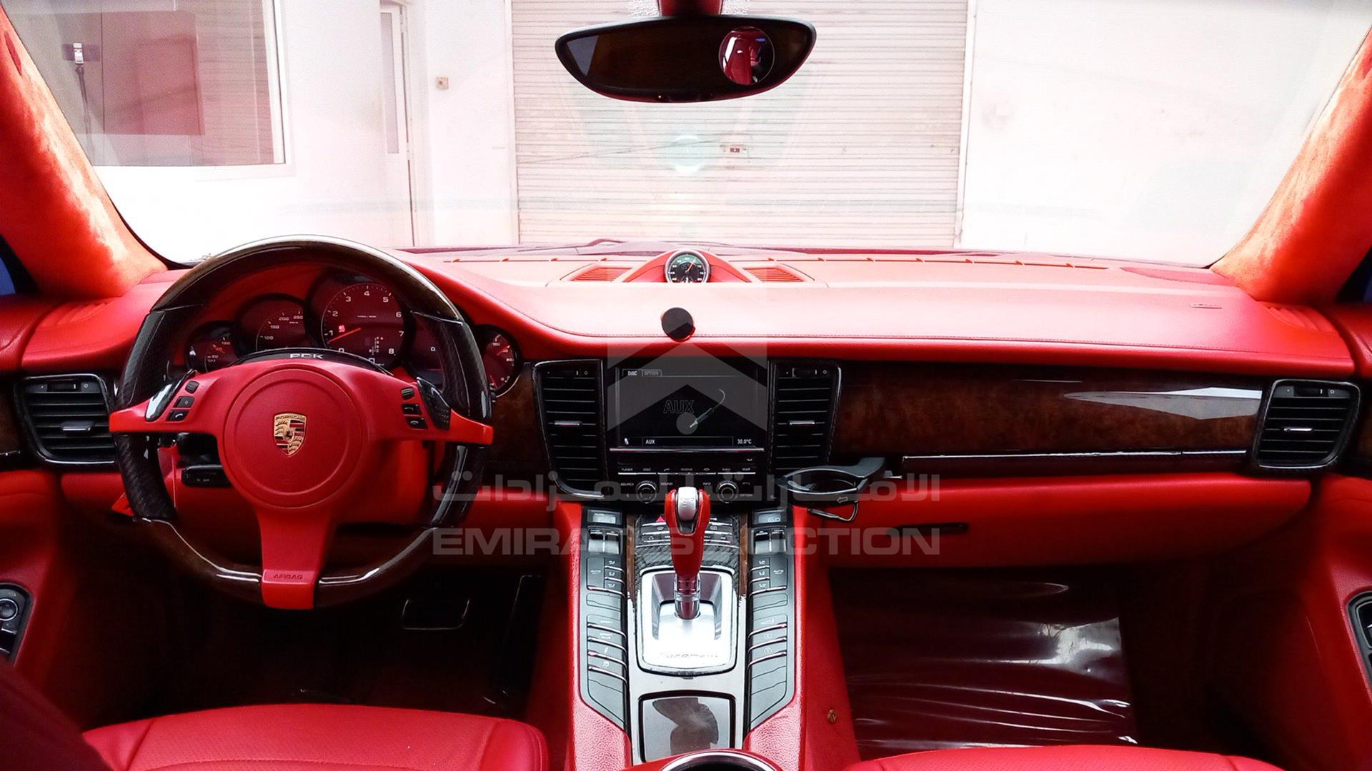 2011 PORSCHE PANAMERA VIN: WP0ZZZ97ZBL004748