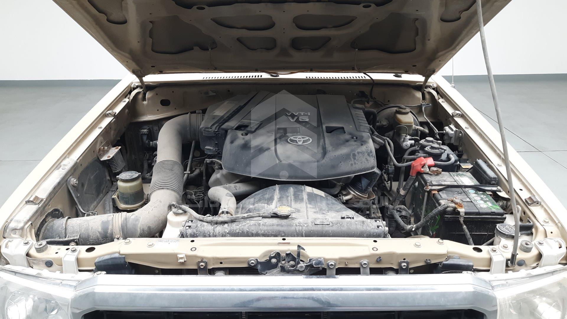 2014 TOYOTA LAND CRUISER VIN: JTFLU73J0E4563183