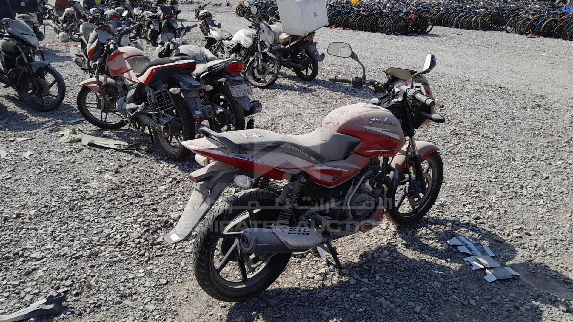 0 BAJAJ PULSAR VIN: MD2A11CX2LCE56629