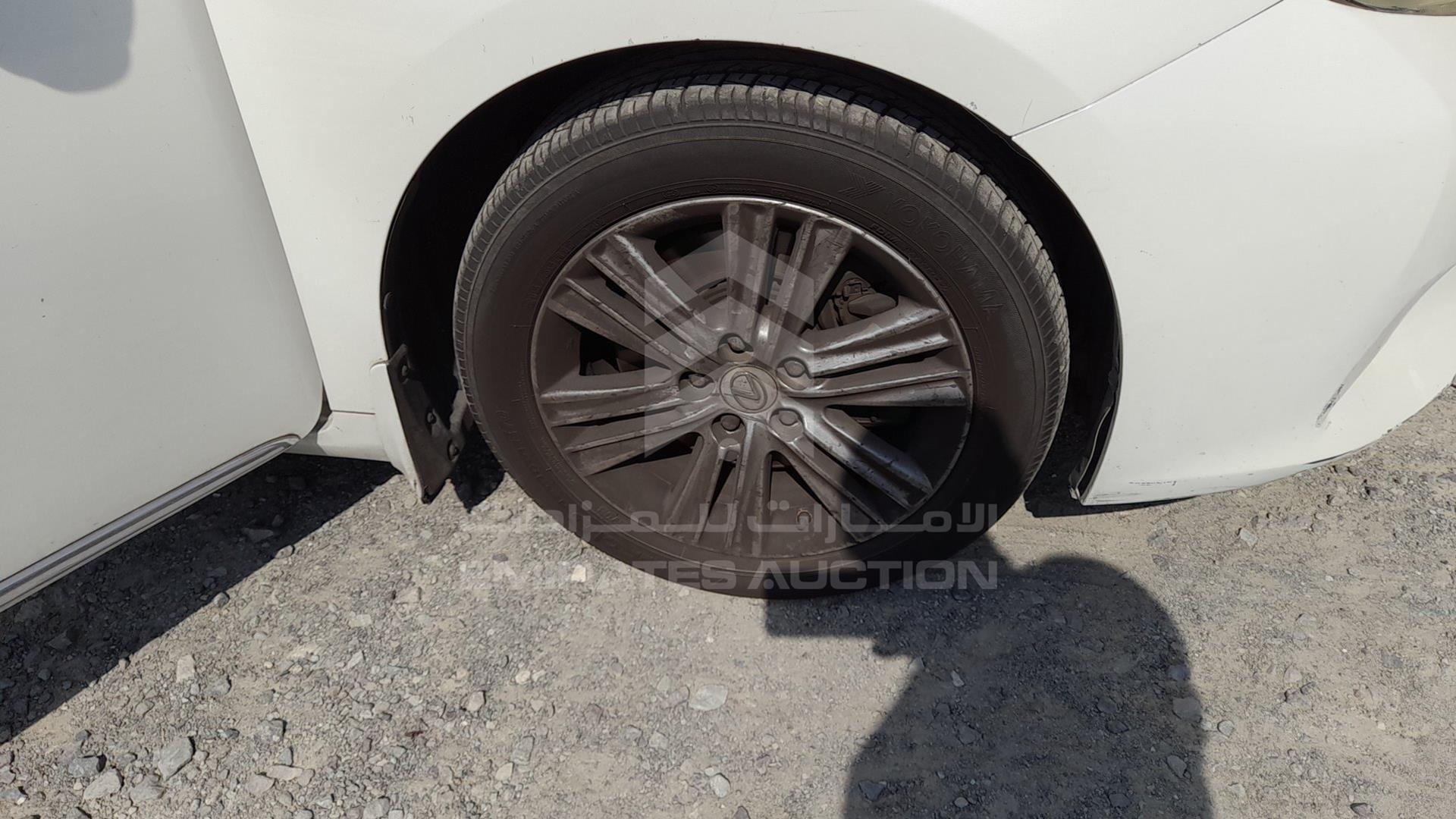 2015 LEXUS ES 350 VIN: JTHBK1GG5F2159734