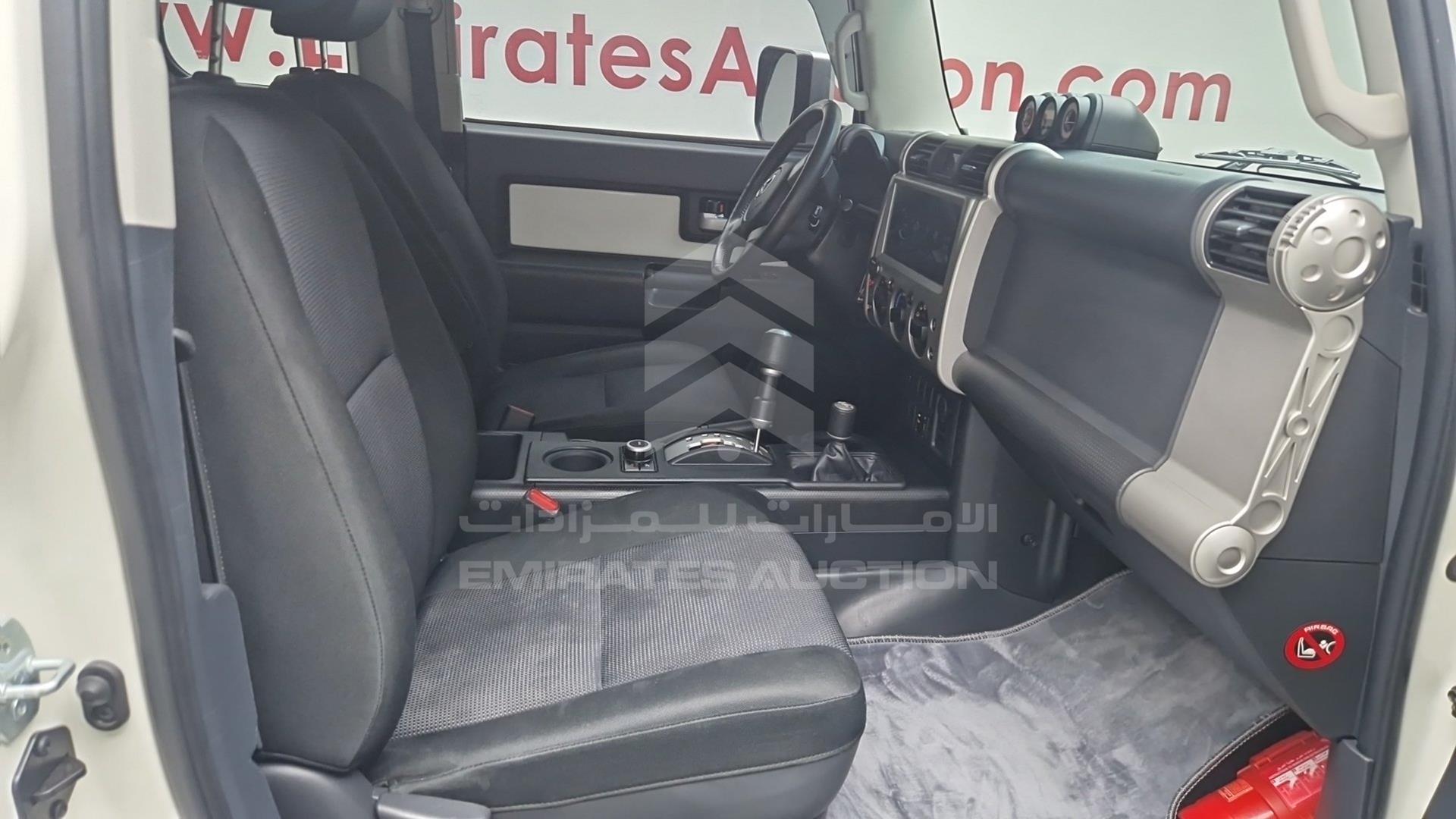 2021 TOYOTA FJ CRUISER VIN: JTEBU11F3MK259612