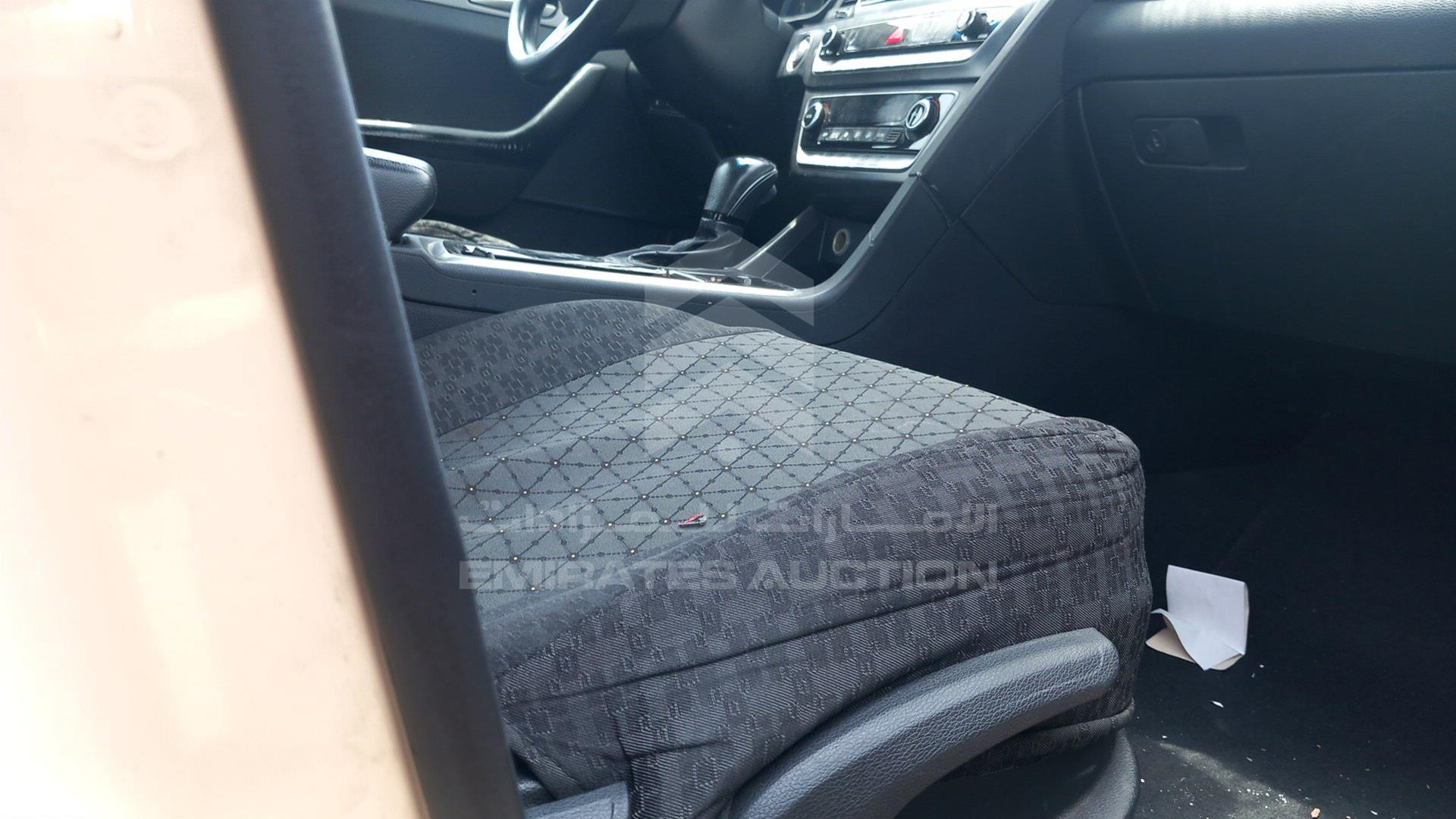 2019 HYUNDAI SONATA VIN: KMHE24134KA092951