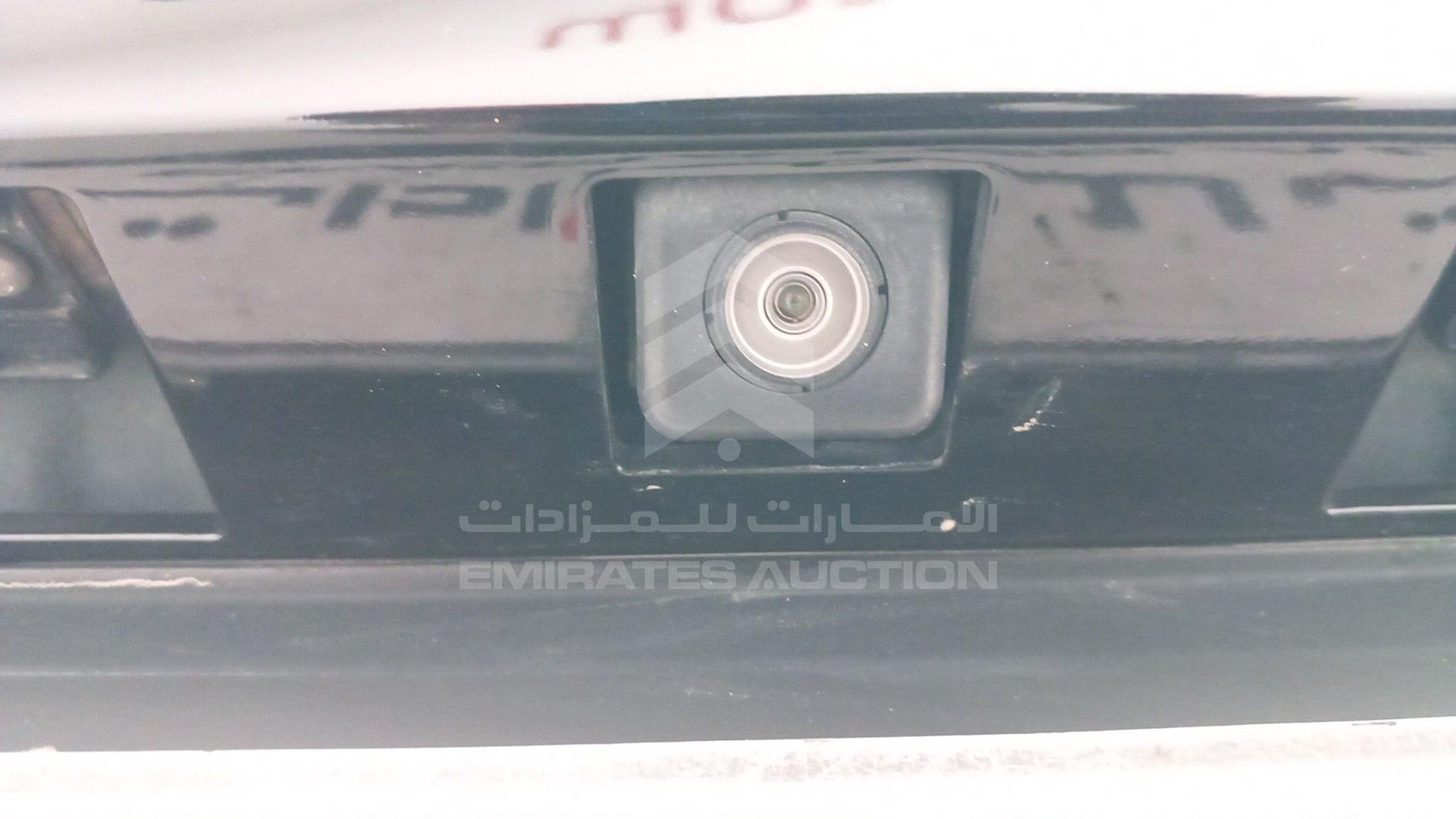 2016 MITSUBISHI PAJERO VIN: JMYLYV95WGJ706933