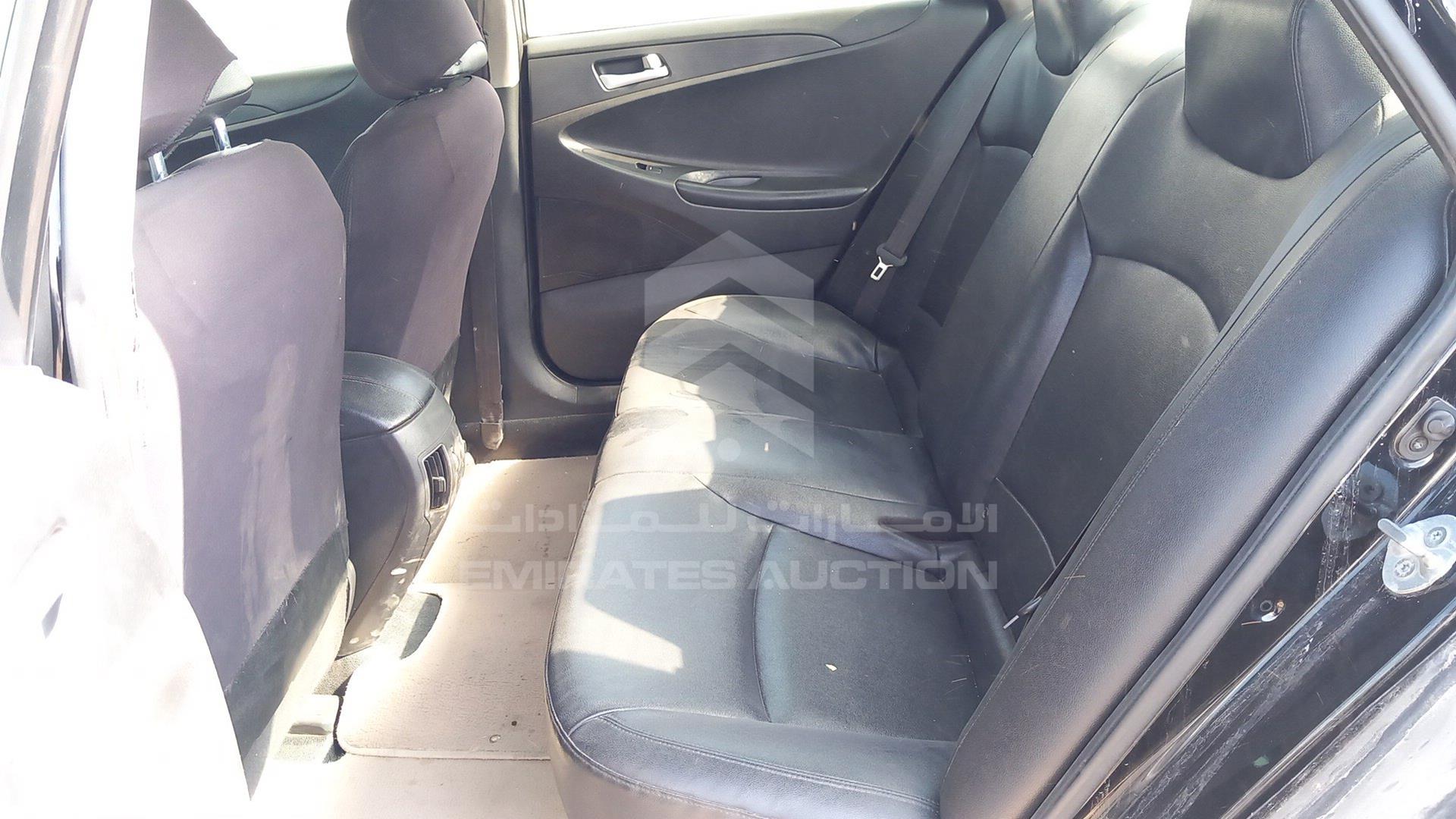2012 HYUNDAI SONATA VIN: KMHEC41LBCA354310