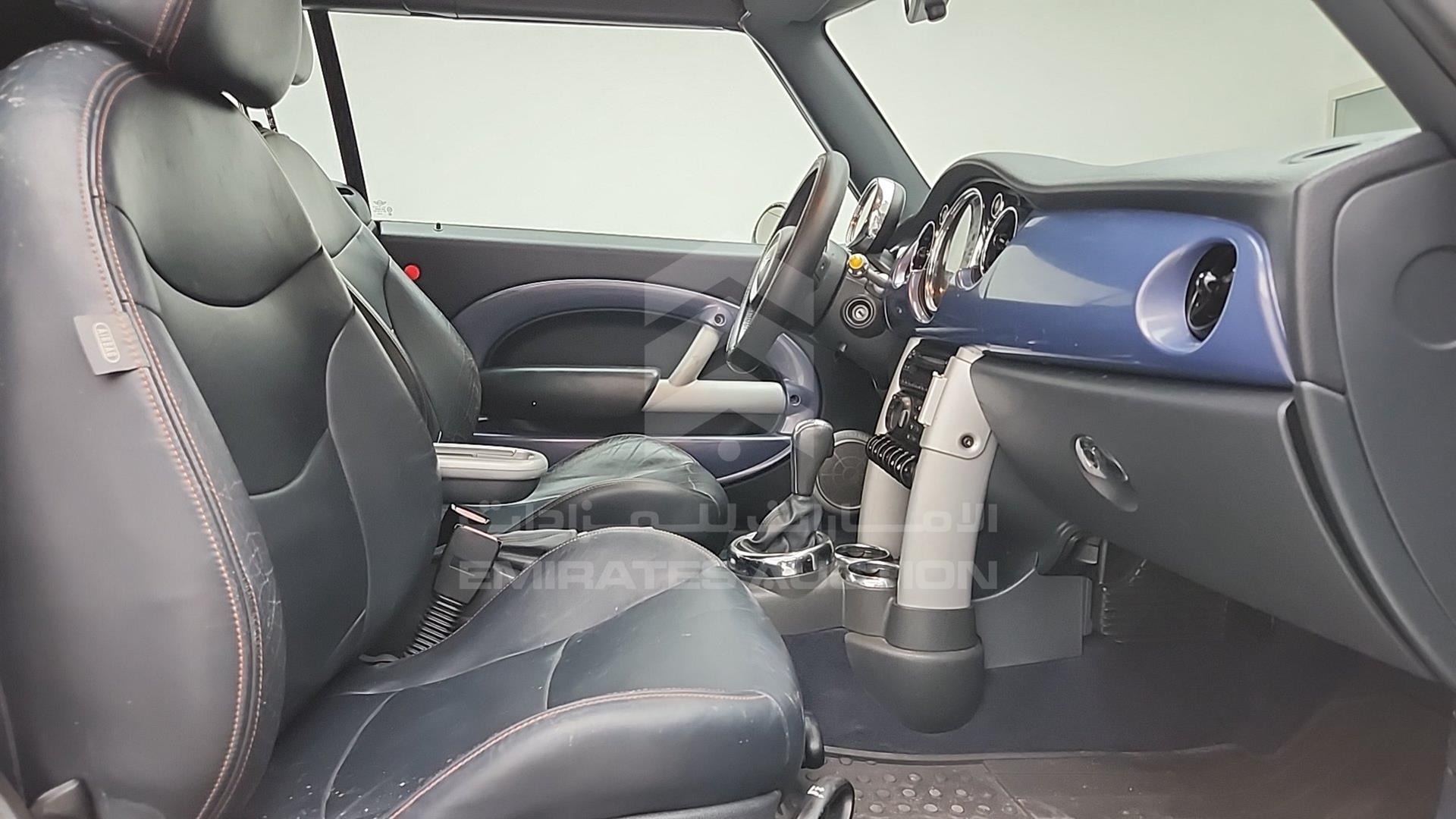 2005 MINI COOPER VIN: WMWRF33555TG13073