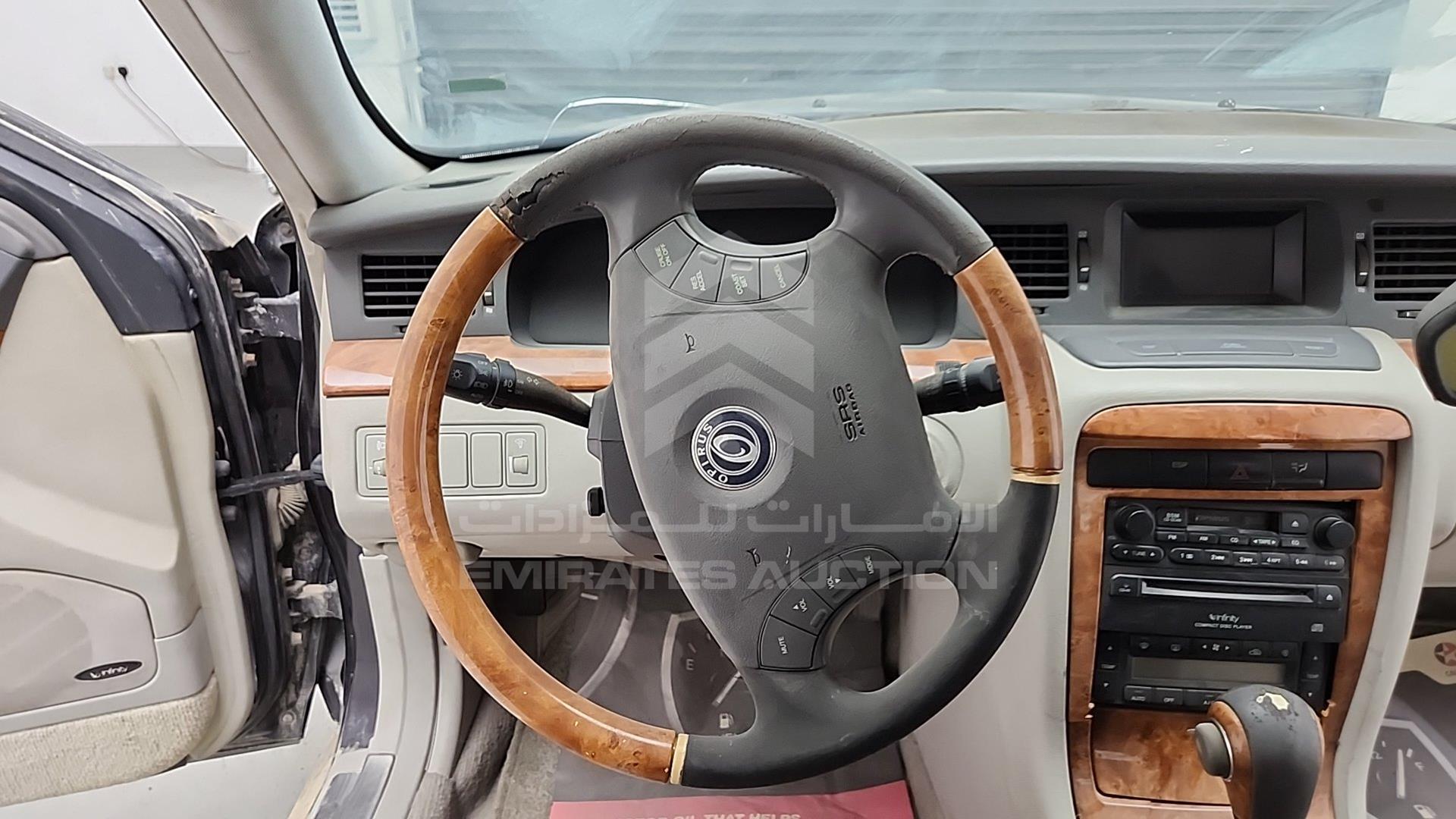 2006 KIA OPIRUS VIN: KNALD224365093828