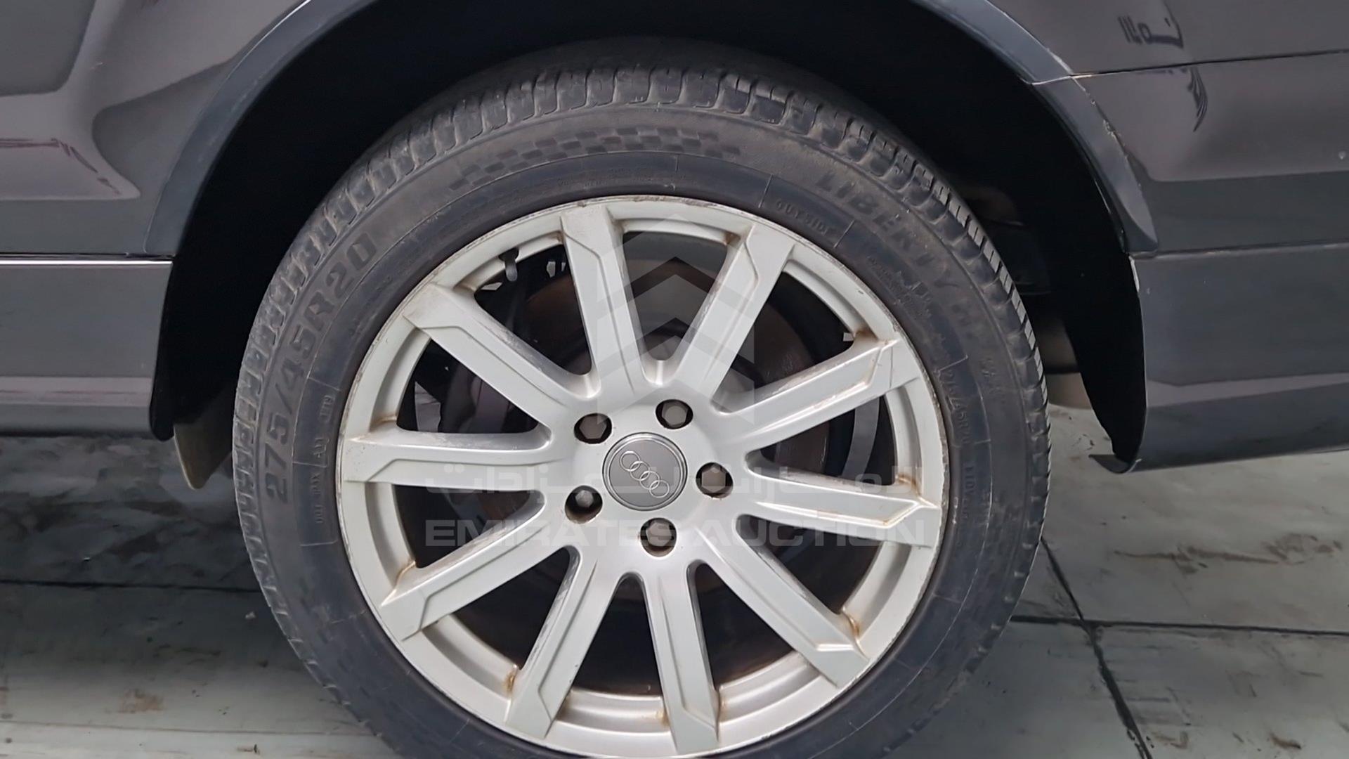 2011 AUDI Q7 VIN: WAUAGD4L7BD020525