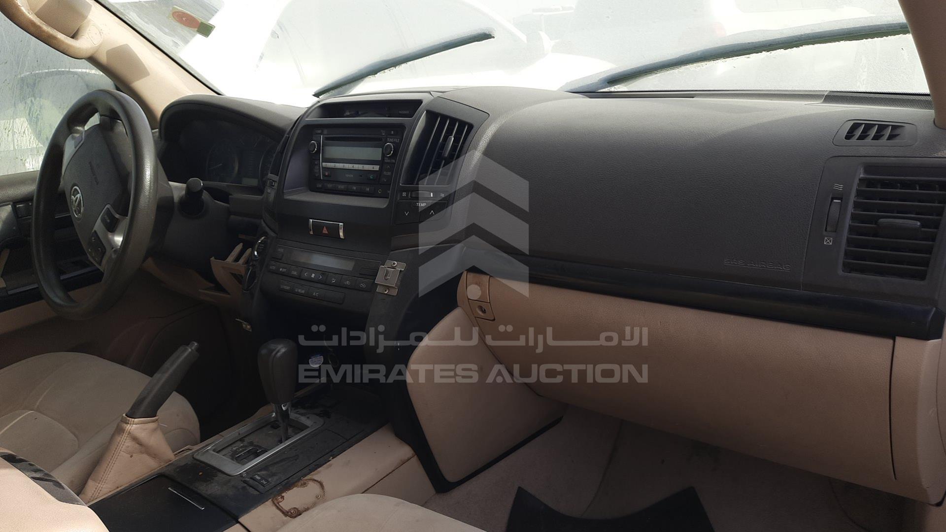 2014 TOYOTA LAND CRUISER VIN: JTMDU09J3E4094215