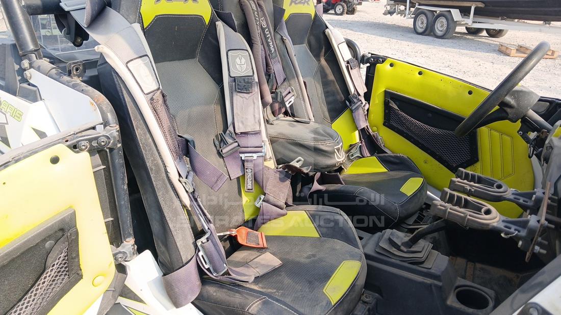 2018 Polaris RZR — Front Right Passenger Seat View — Photo 18