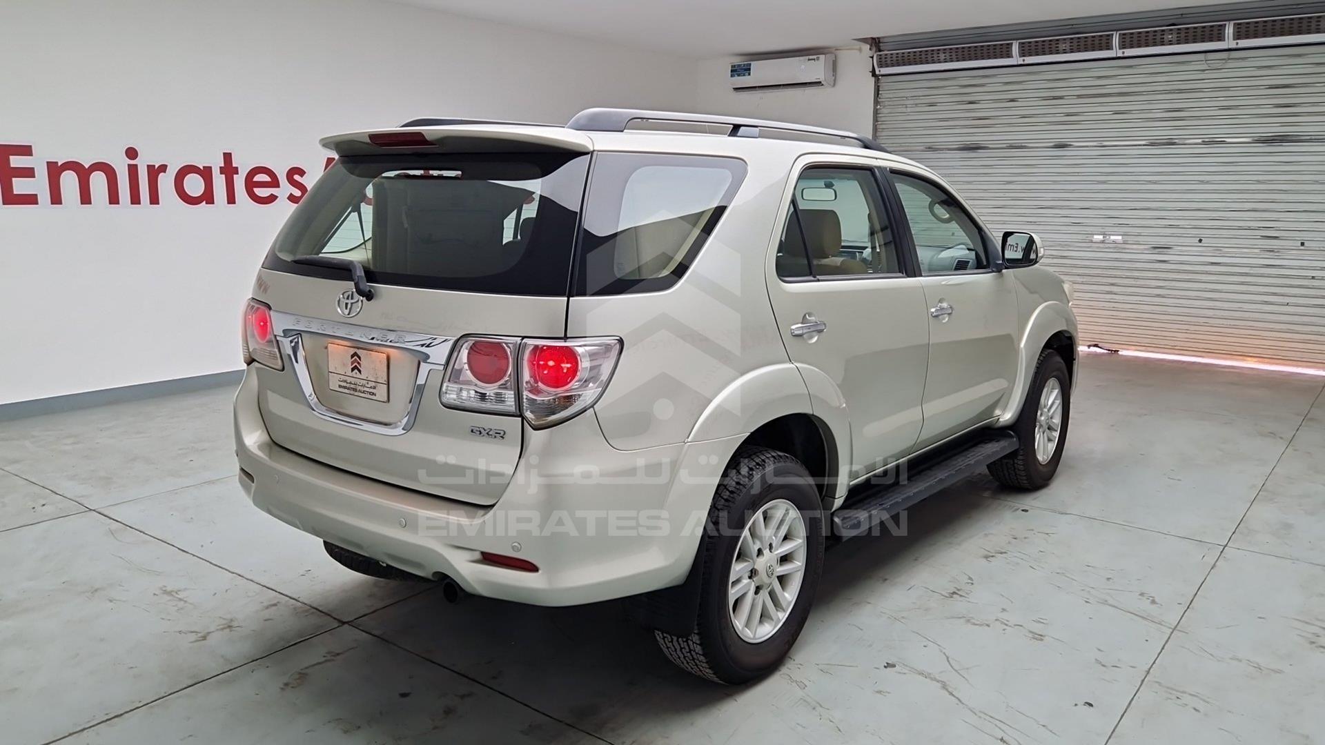 2014 TOYOTA FORTUNER VIN: MHFYU59G1E7031572